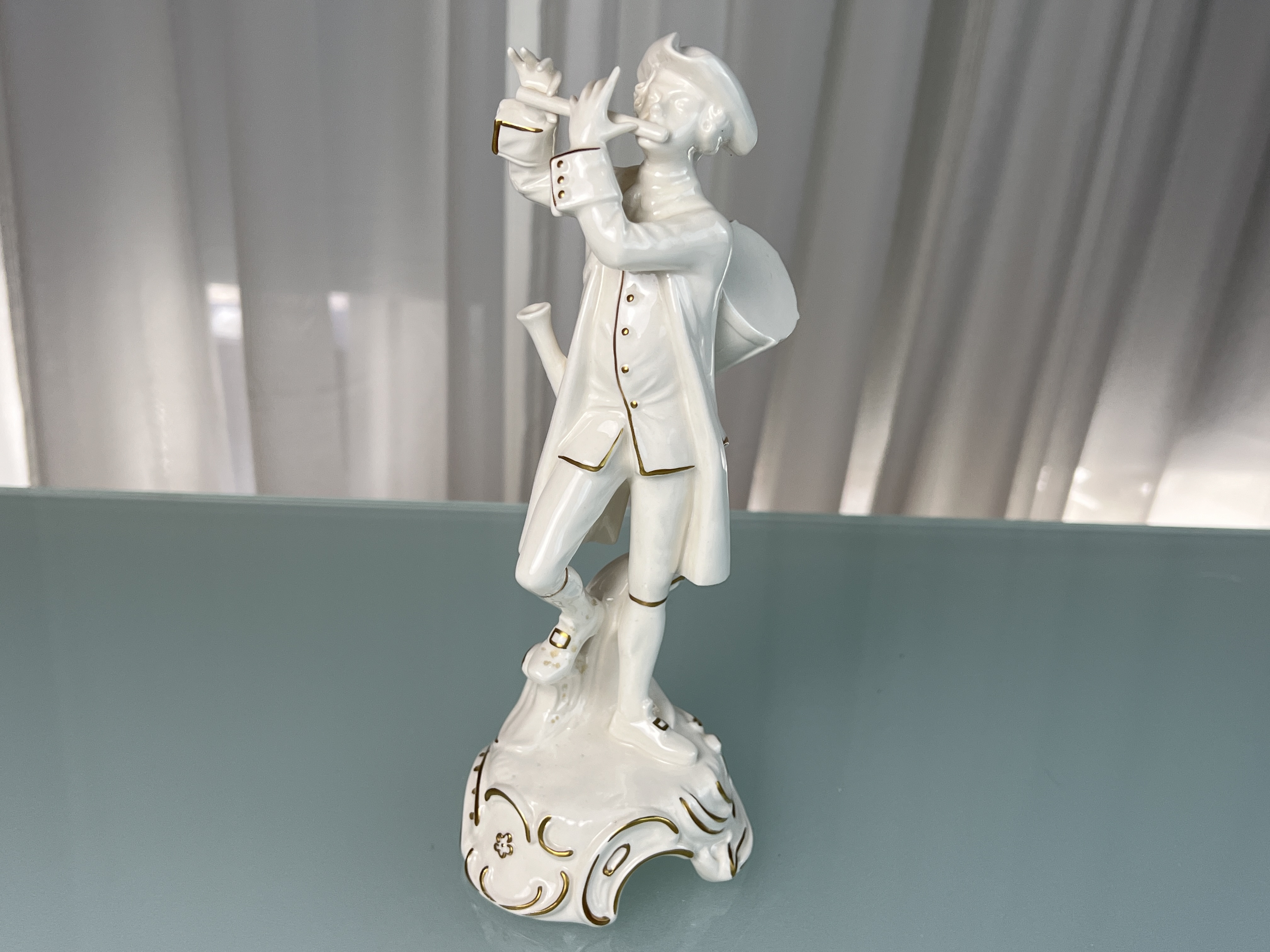 Goebel Porzellan Figur 23 cm. 1 Wahl Top Zustand  