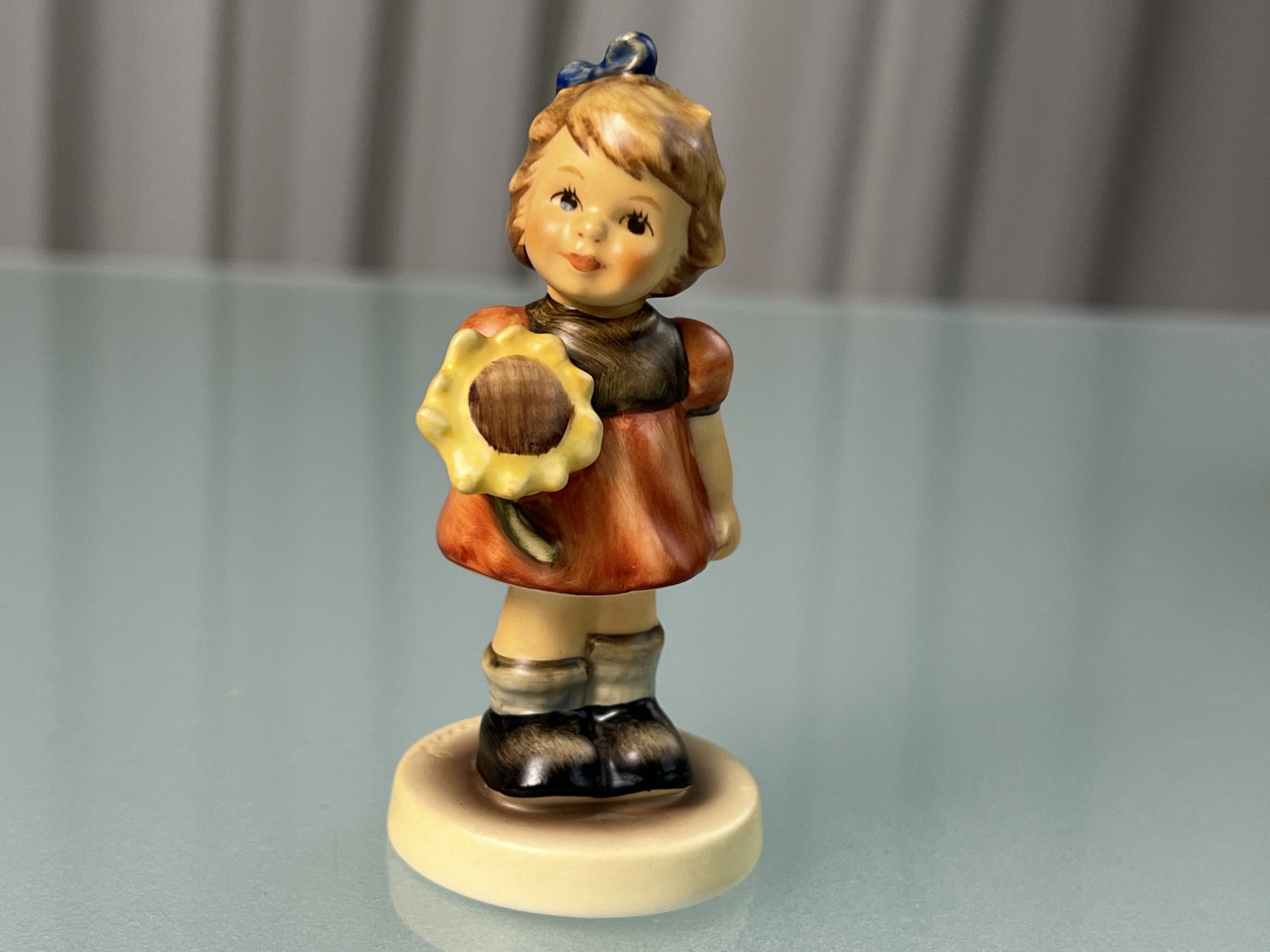 Hummel Figur 2195 4/0 Sommergrüße 8 cm. 1 Wahl. Top Zustand 