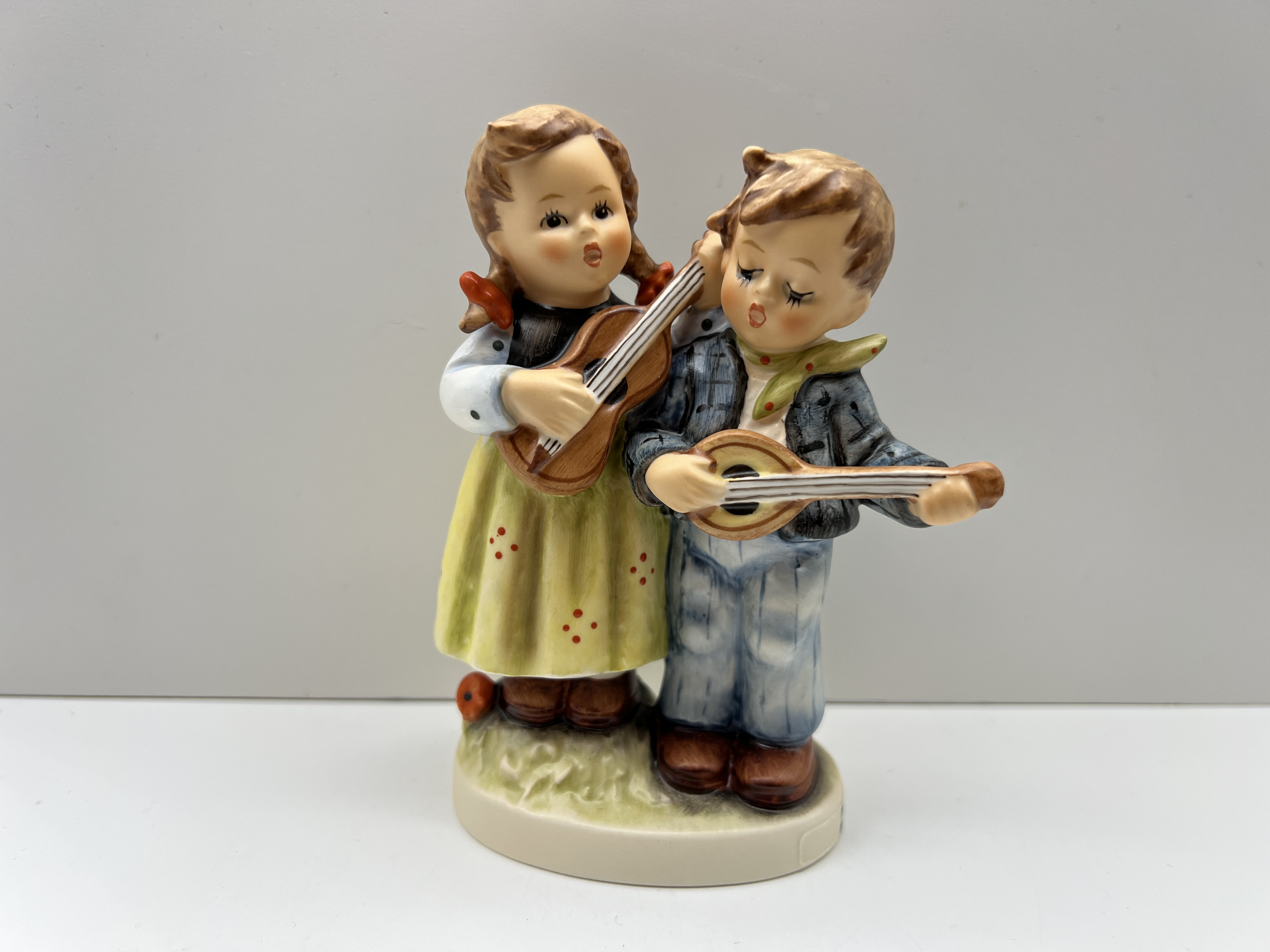 Hummel Figur 150 2/0 Hausmusik 11,5 cm. 1 Wahl - Top Zustand 