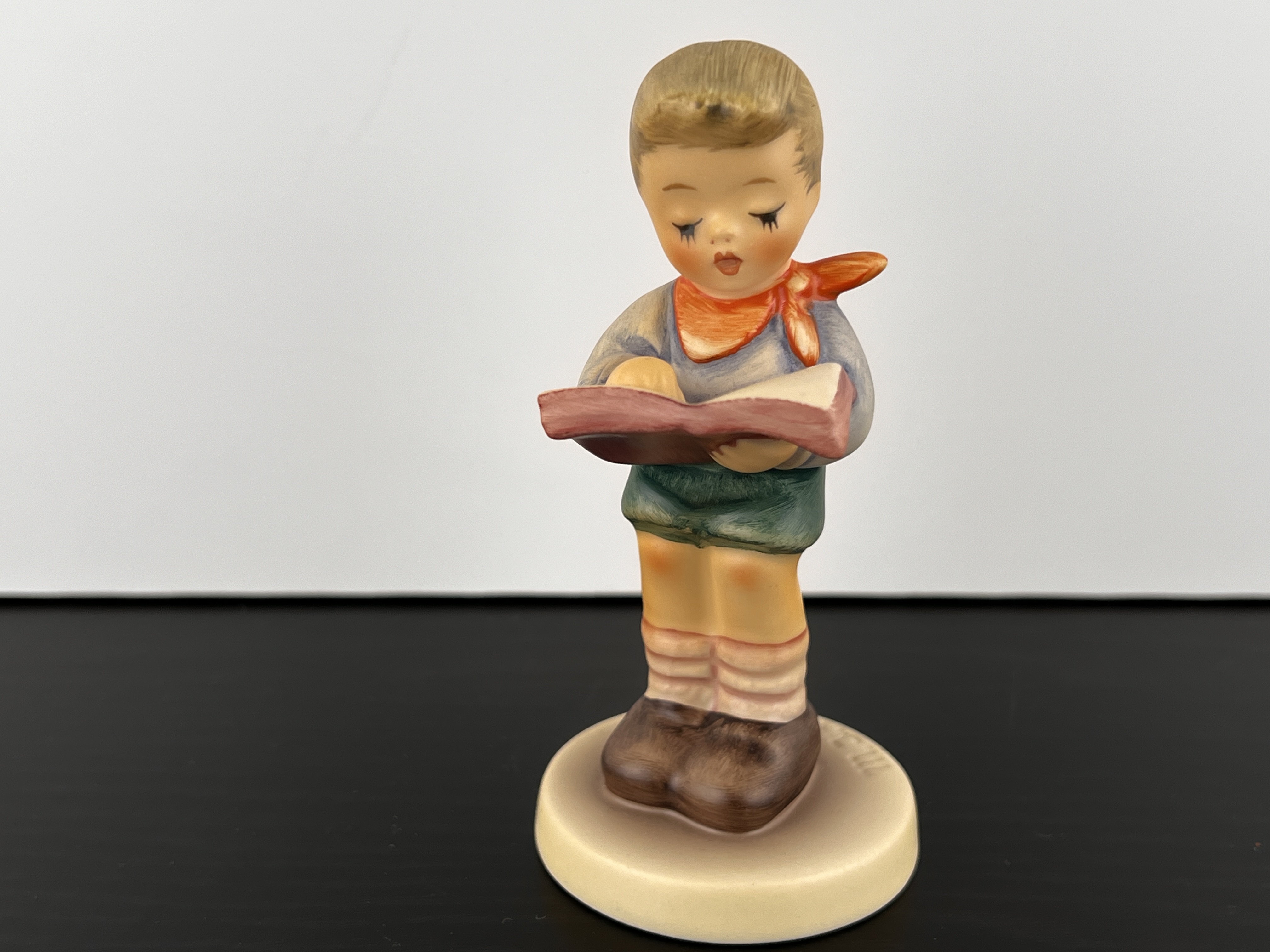  Hummel Figur 2087/B, Abc Stunde 10 cm. Erste Wahl. Top Zustand  