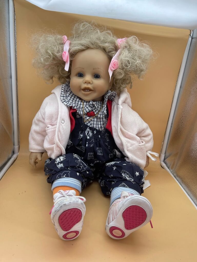 Brigitte Leman Vinyl Künstlerpuppe Puppe 63 cm. Top Zustand