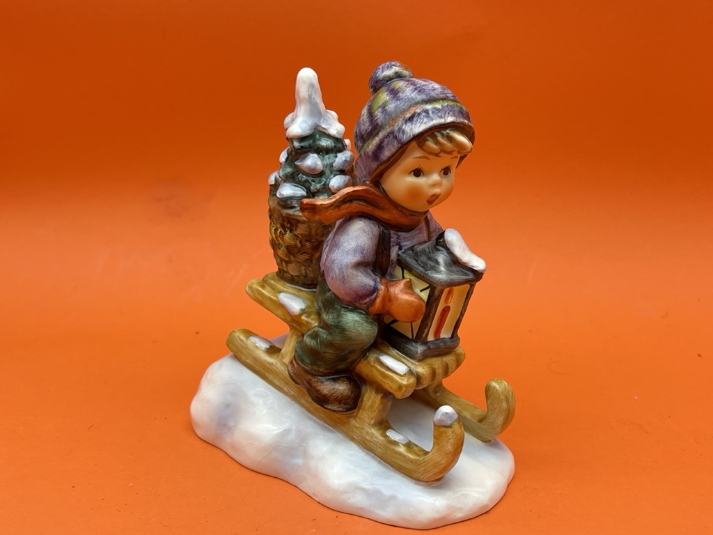Hummel Figur 396 2/0 Fahrt in die Weihnacht 11 cm. 1 Wahl. Top Zustand.