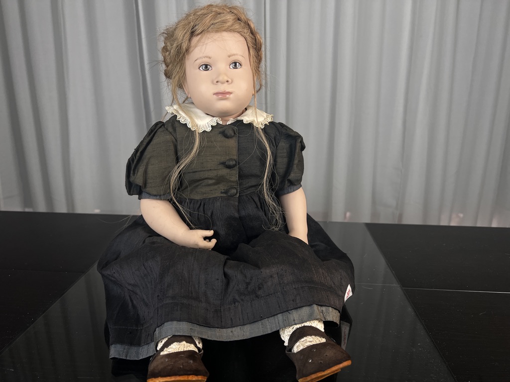 Sigikid Sabine Esche Künstlerpuppe Vinyl Puppe 57 cm. Top Zustand 