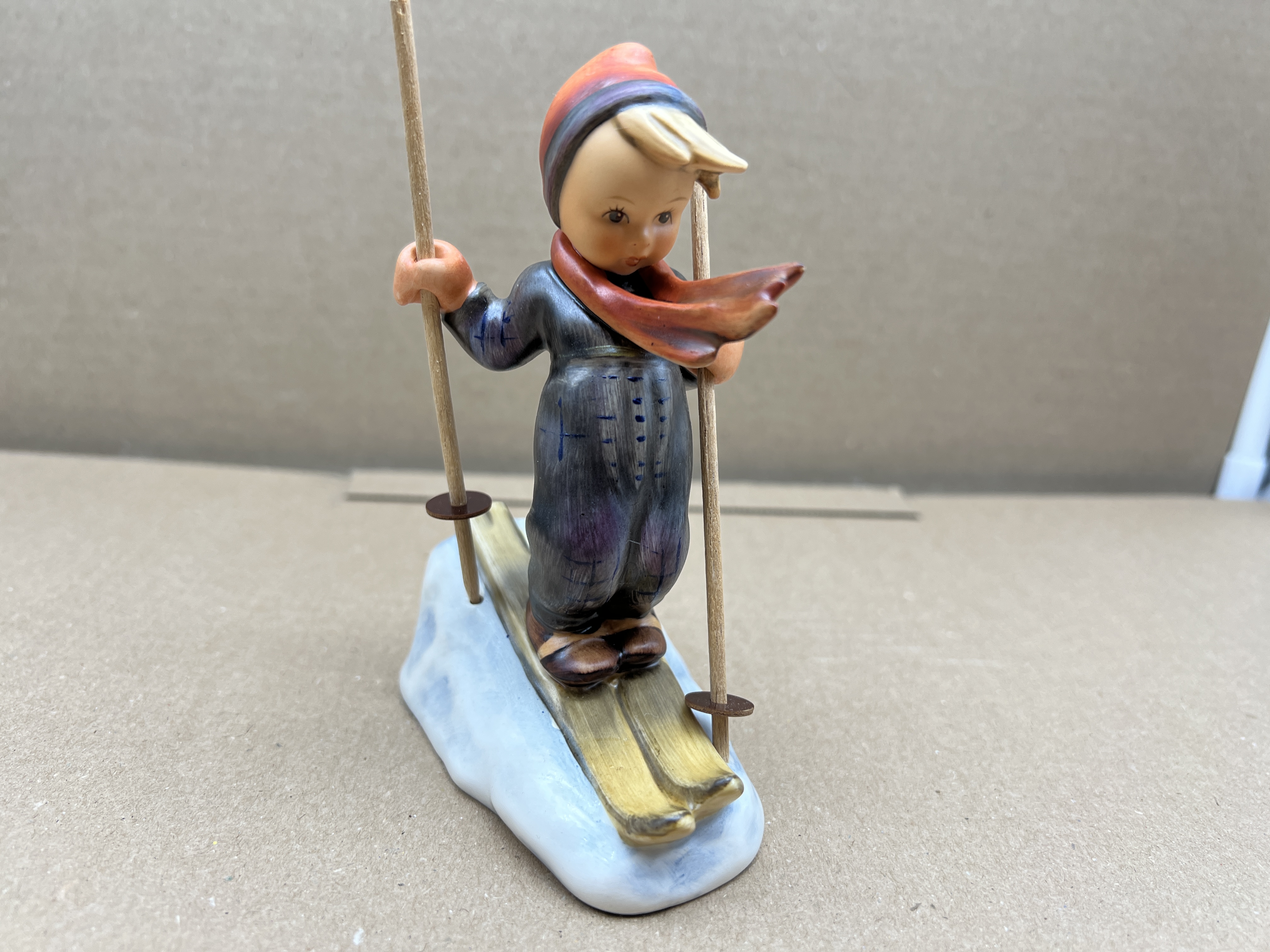 Hummel Figur 59 Ski Heil 13 cm. 1 Wahl. Top Zustand 