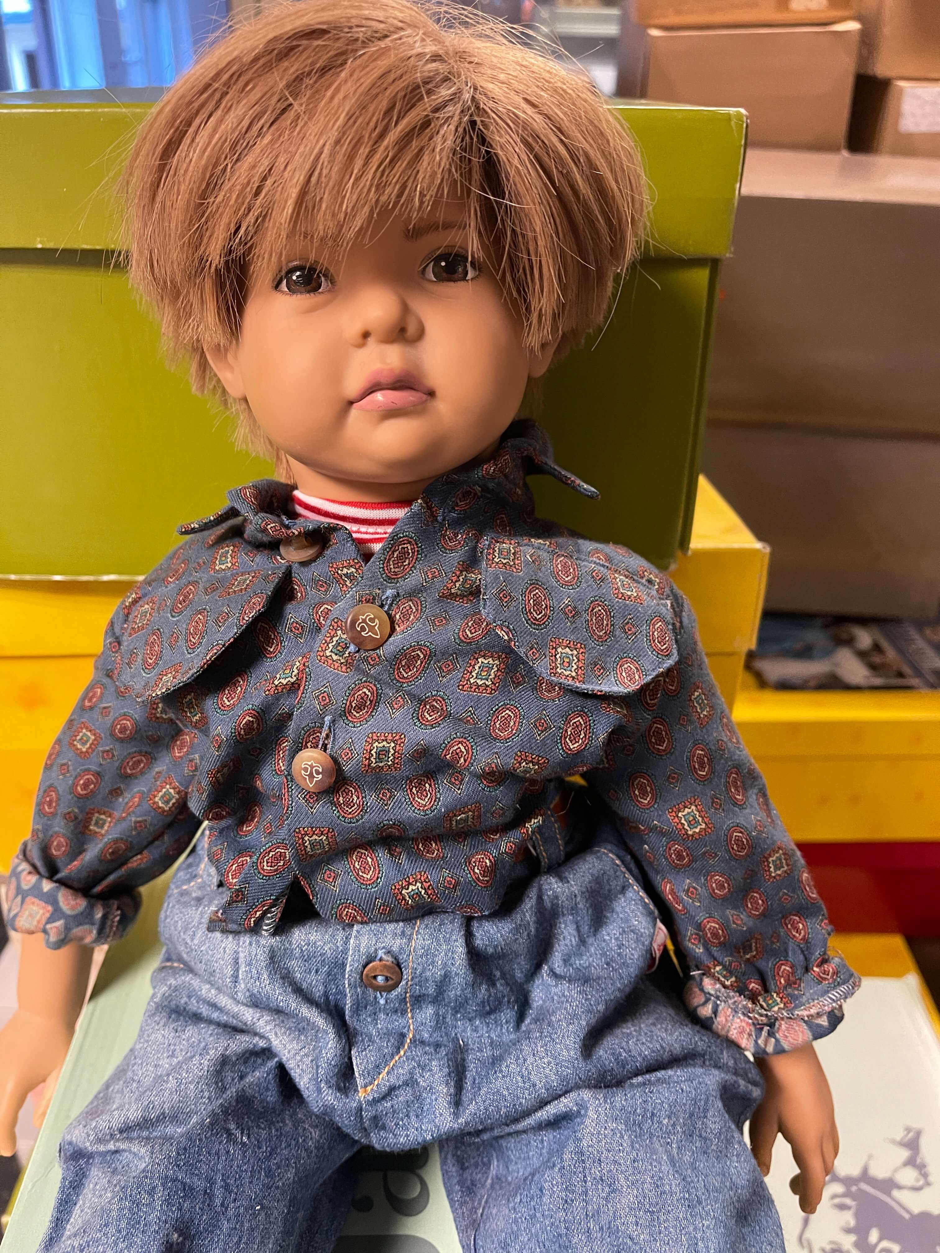 Sigikid Künstlerpuppe Vinyl Puppe 54 cm. Top Zustand 