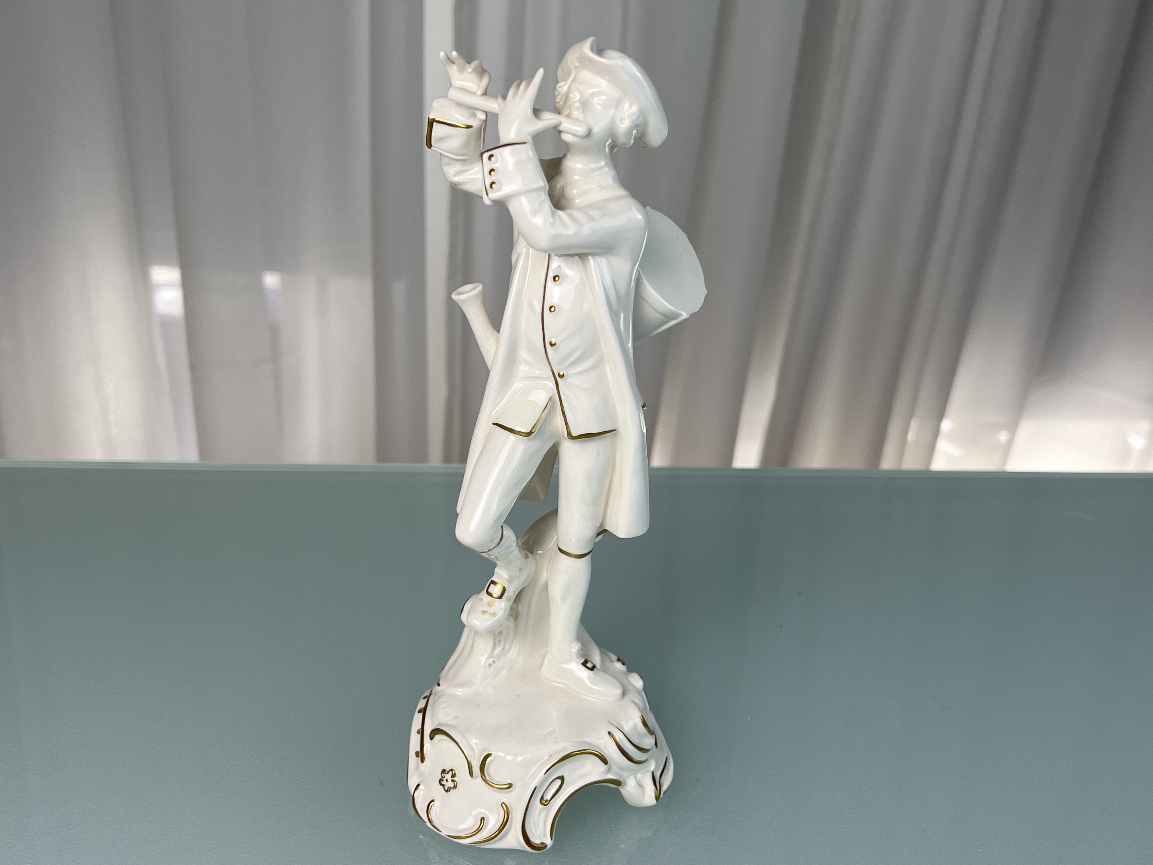 Goebel Porzellan Figur 23 cm. 1 Wahl Top Zustand  