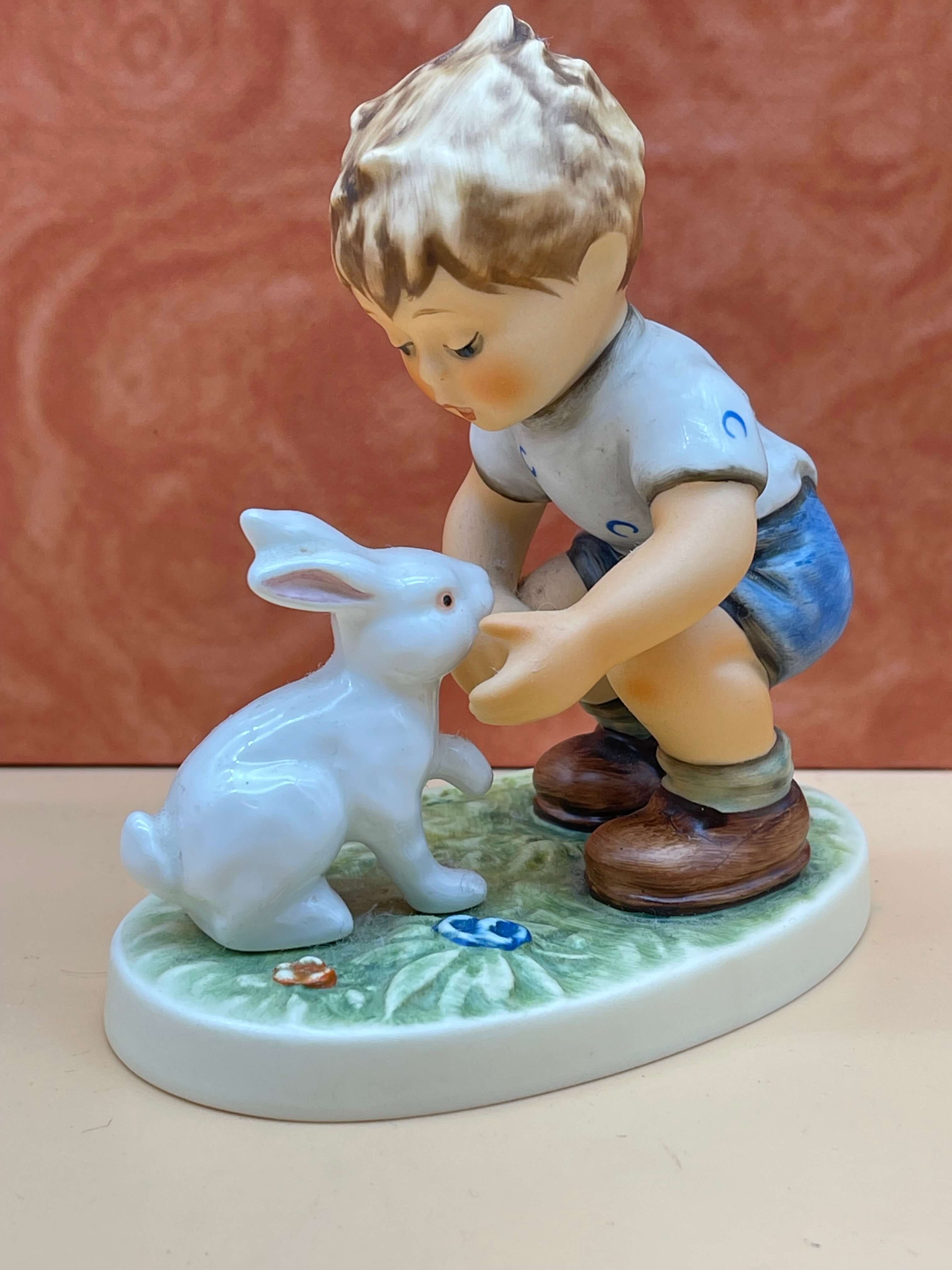 Hummel Figur 615 Erste Begegnung 11 cm. 1 Wahl - Top Zustand