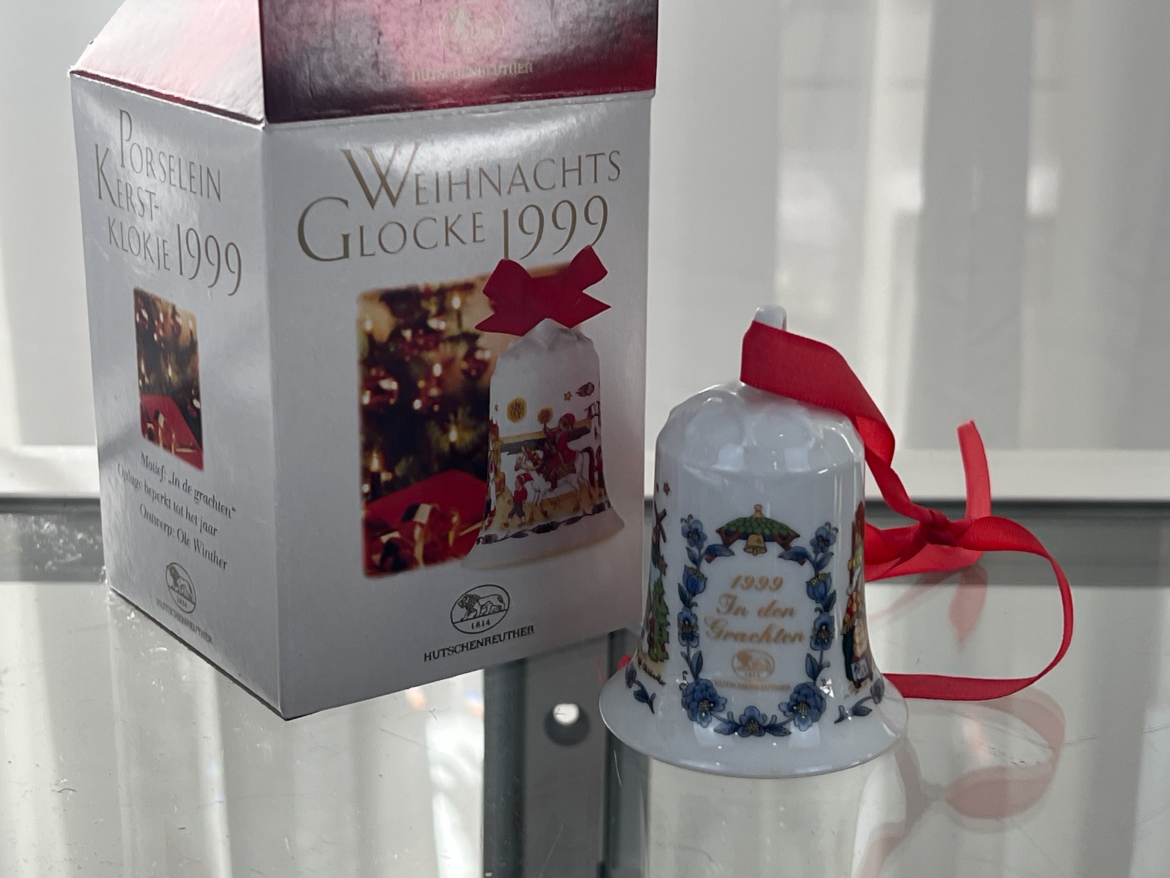  Hutschenreuther 1999 Weihnachtsglocke  7 cm. Top Zustand. 