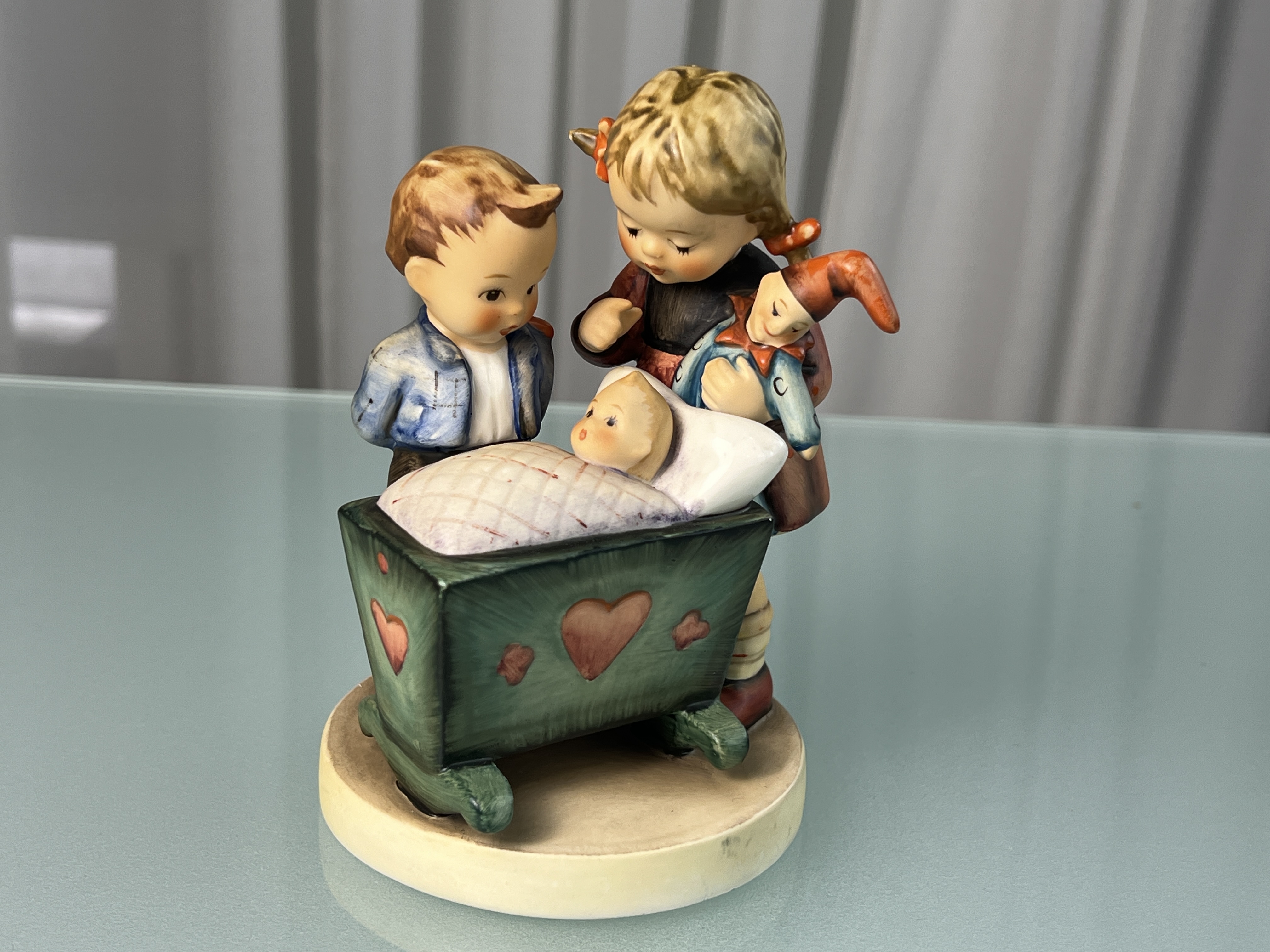 Hummel Figur 333 Das große Ereignis 14 cm. 1 Wahl - Top Zustand