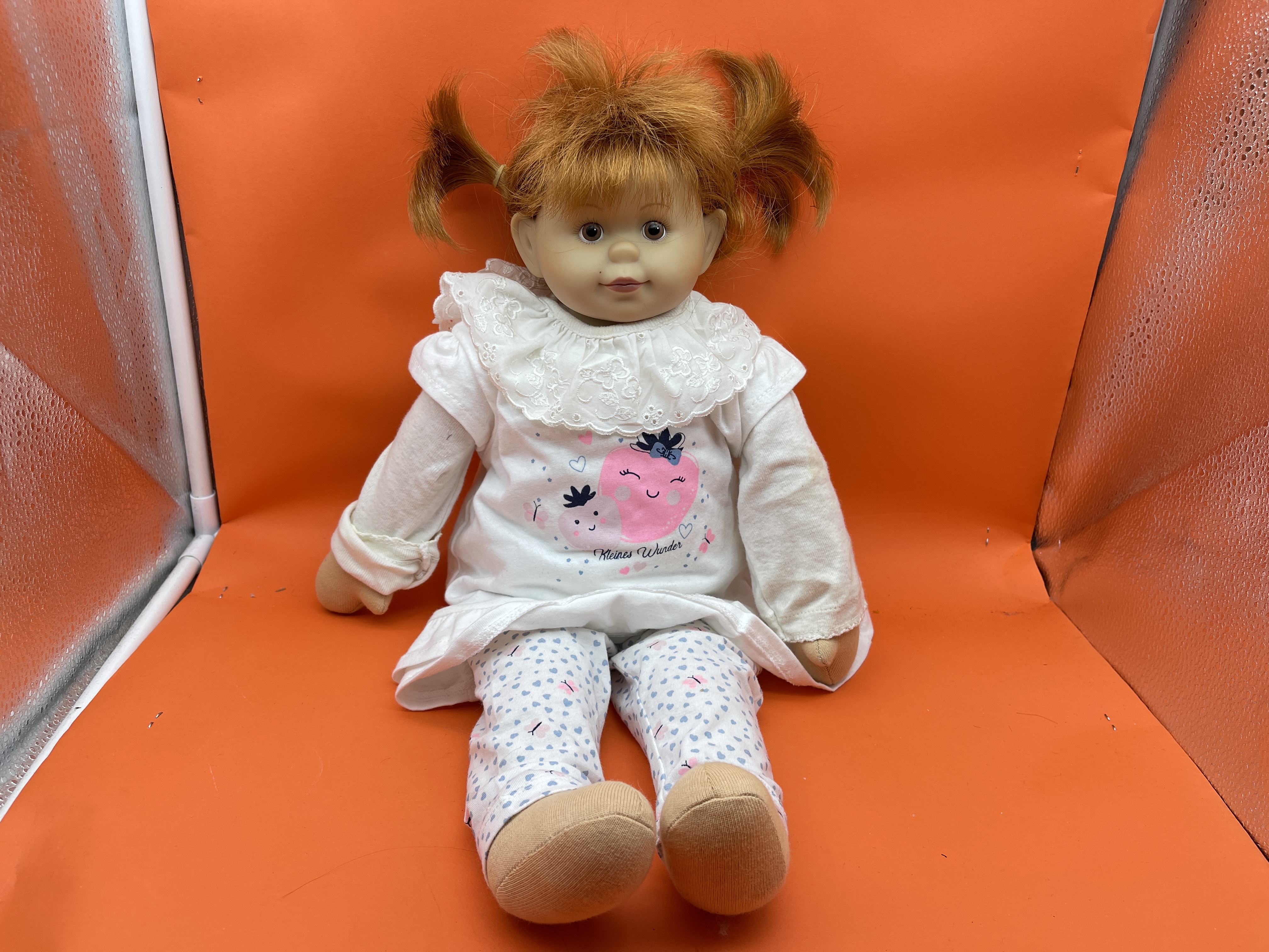 Sigikid Künstlerpuppe Vinyl Puppe 53 cm. Top Zustand  