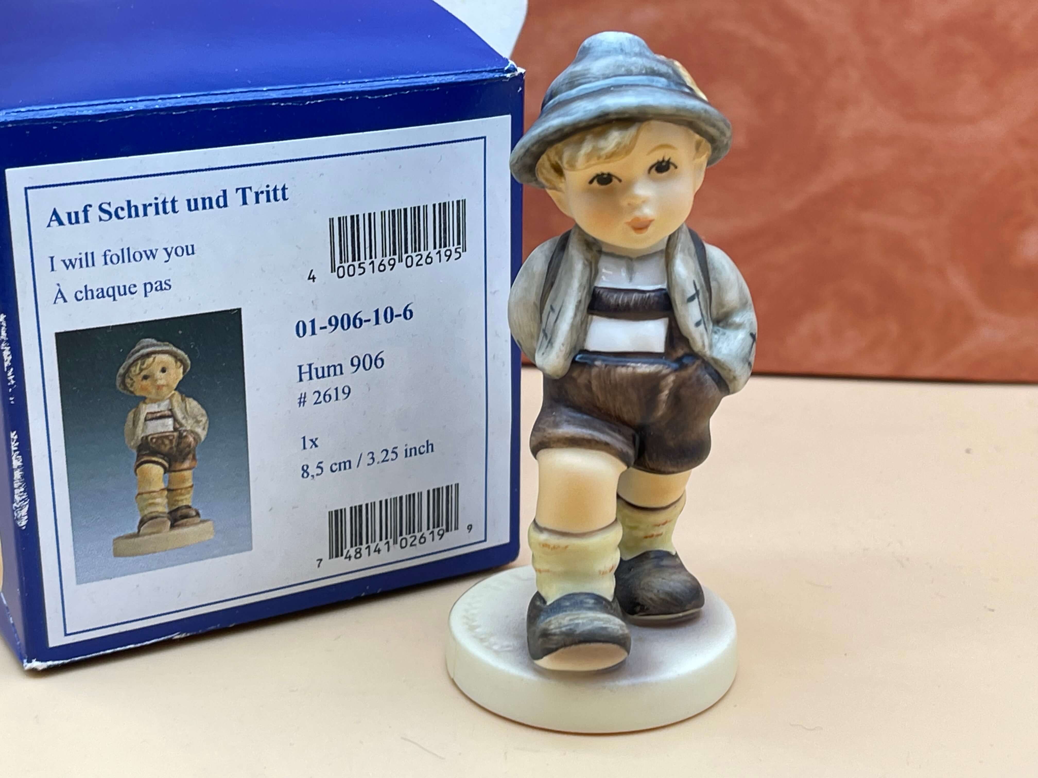  Hummel Figur 906 Auf Schritt und Tritt 8,5 cm. 1 Wahl mit Ovp. Top Zustand 