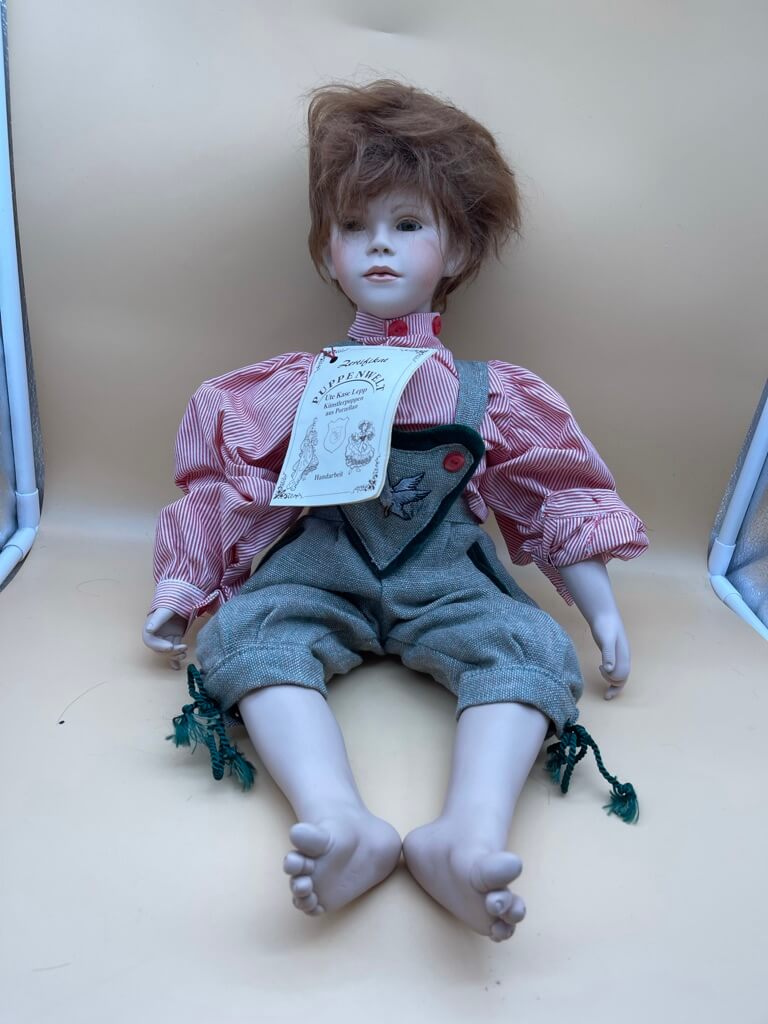  Ute Kase Lepp Porzellan Puppe 50 cm. Top Zustand. 