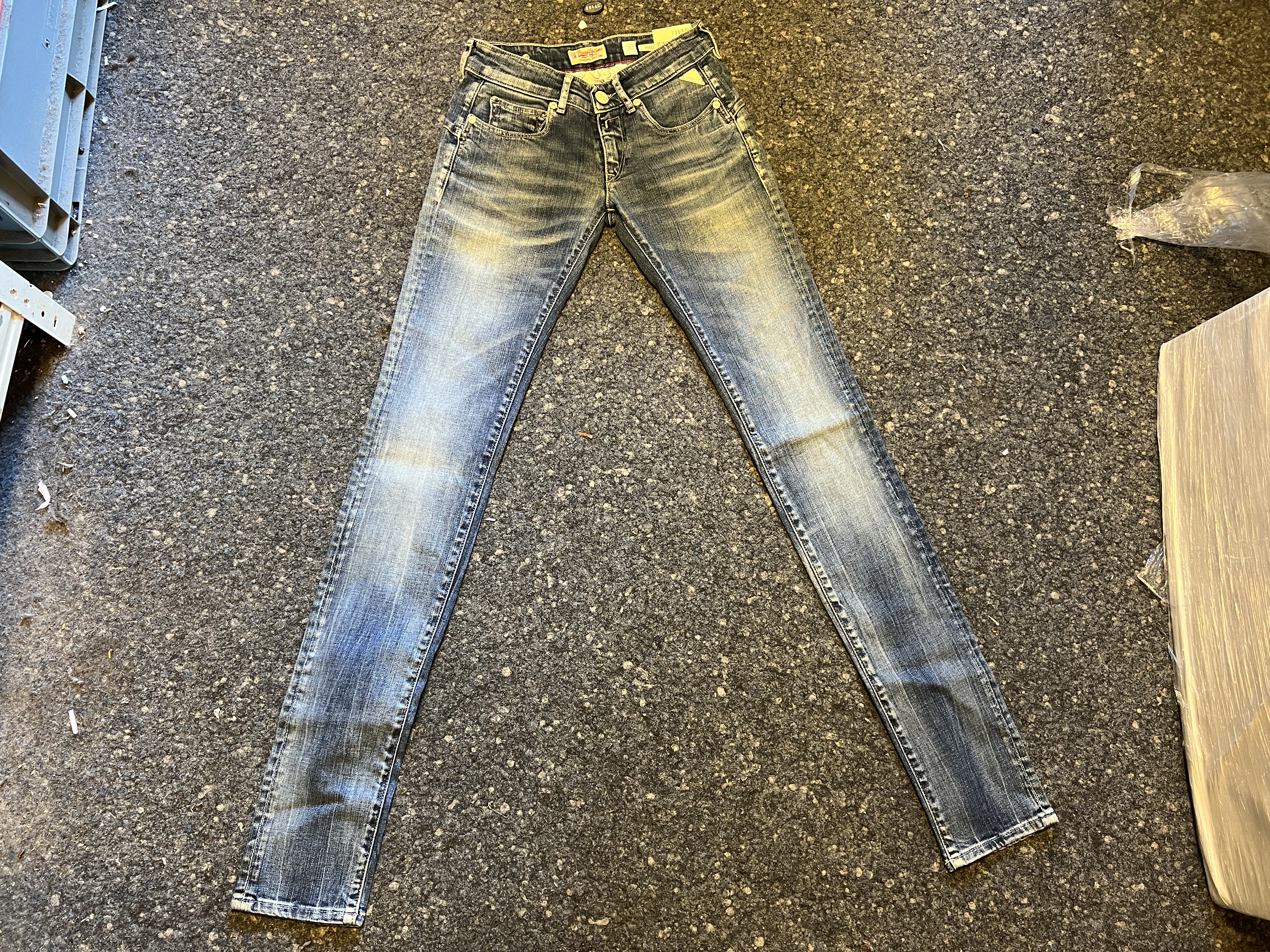 Replay Damen Jeans Hose. Neuware Größe: 25 - 34. Top Zustand.    