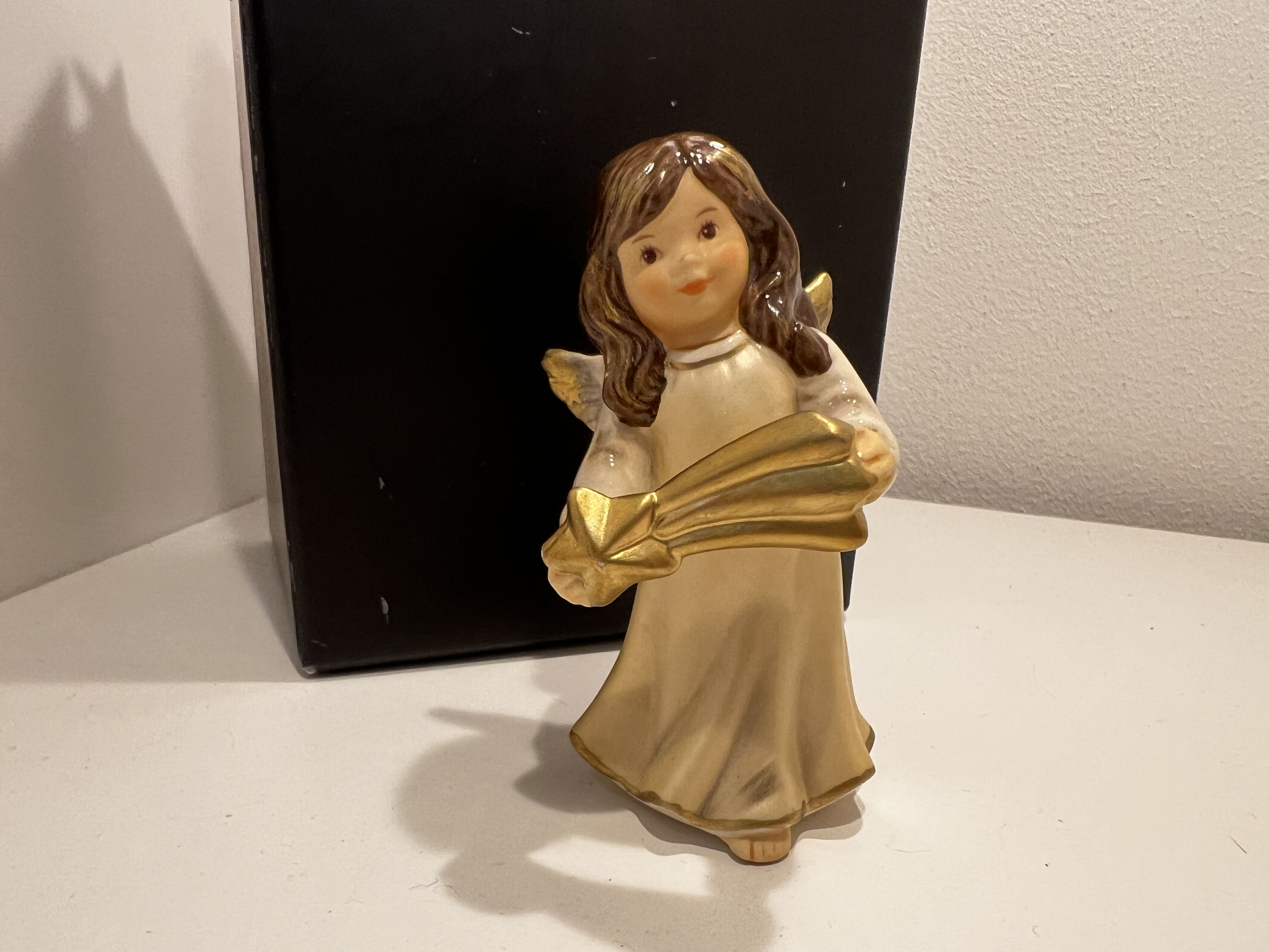 Goebel Engel Figur Porzellan 8,5 cm. Mit Ovp - Top Zustand  