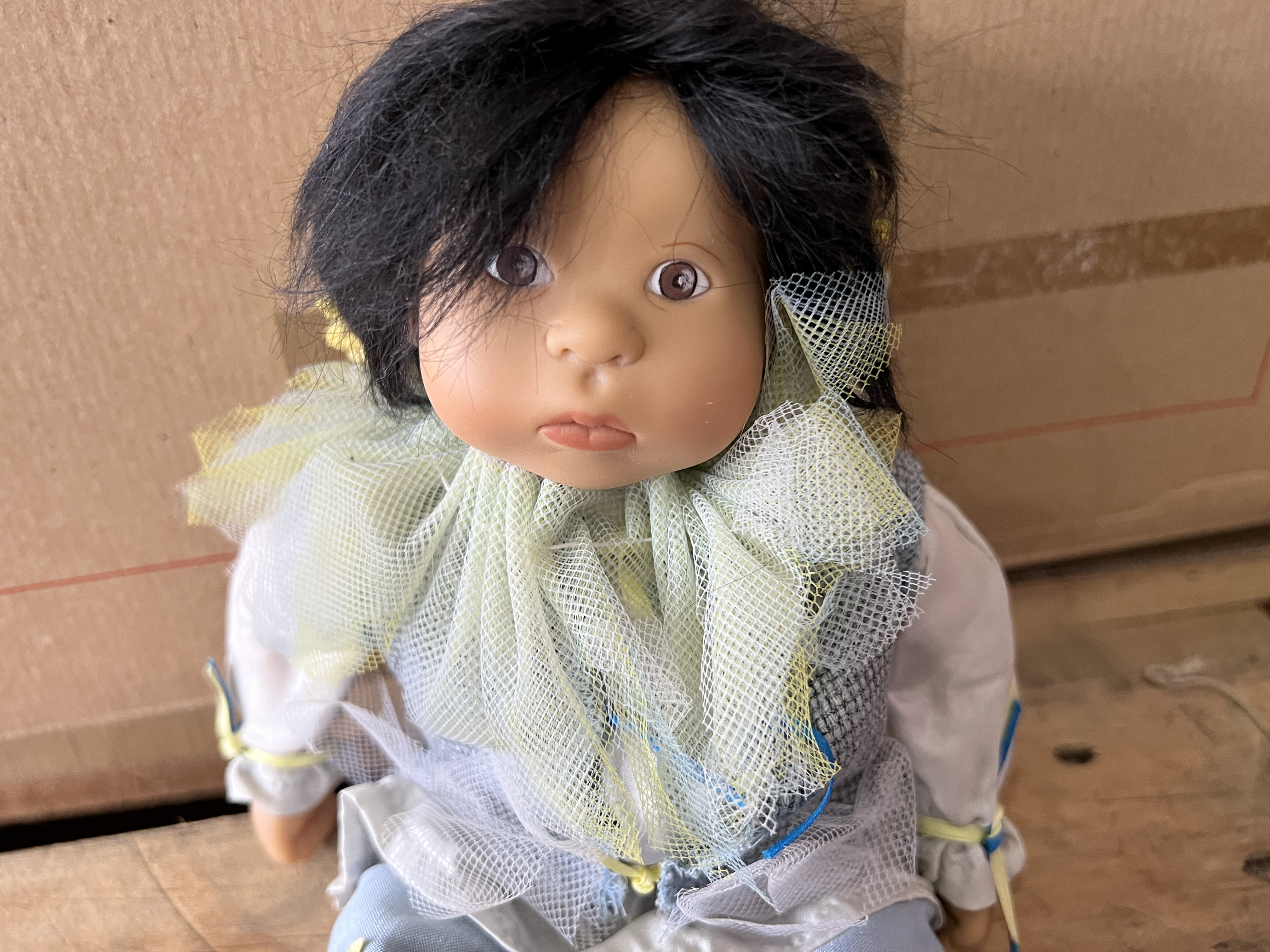  Götz Tara Heath Vinyl Puppe 27 cm. Top Zustand  