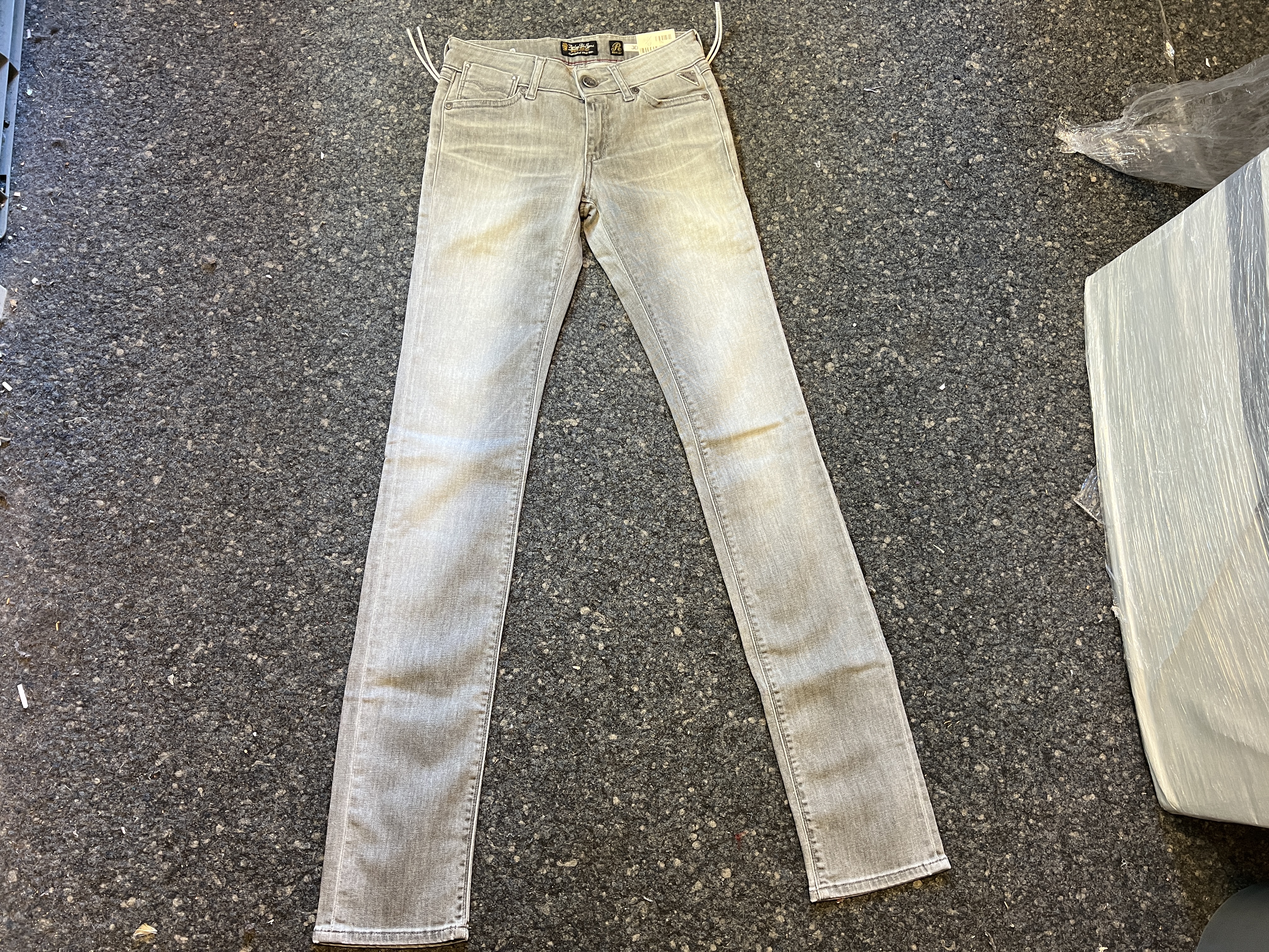 Replay Damen Jeans Hose. Neuware Größe: 25 - 34. Top Zustand.    