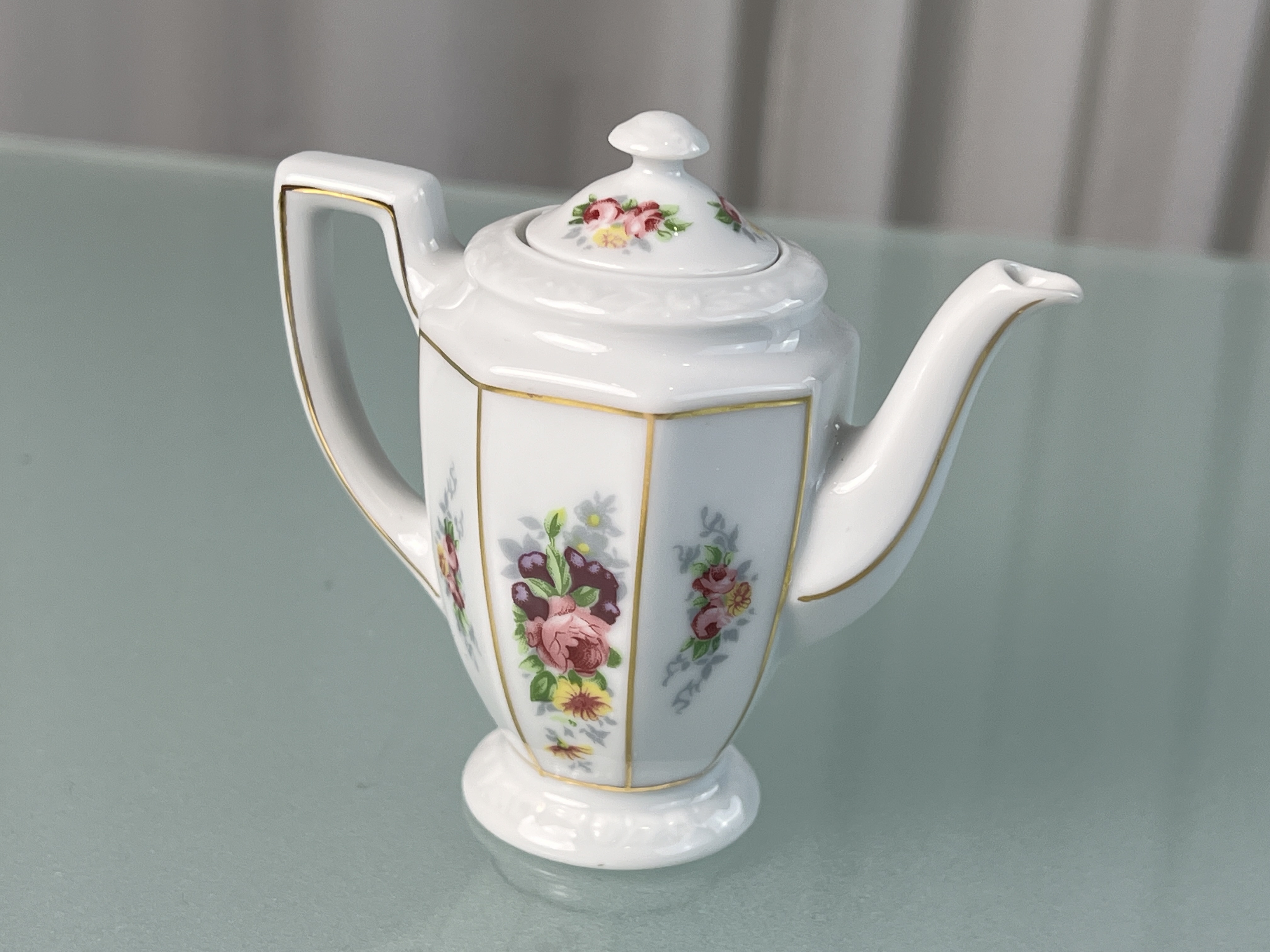 Rosenthal Porzellan Kanne Höhe: 9 cm. 1 Wahl  Top Zustand  