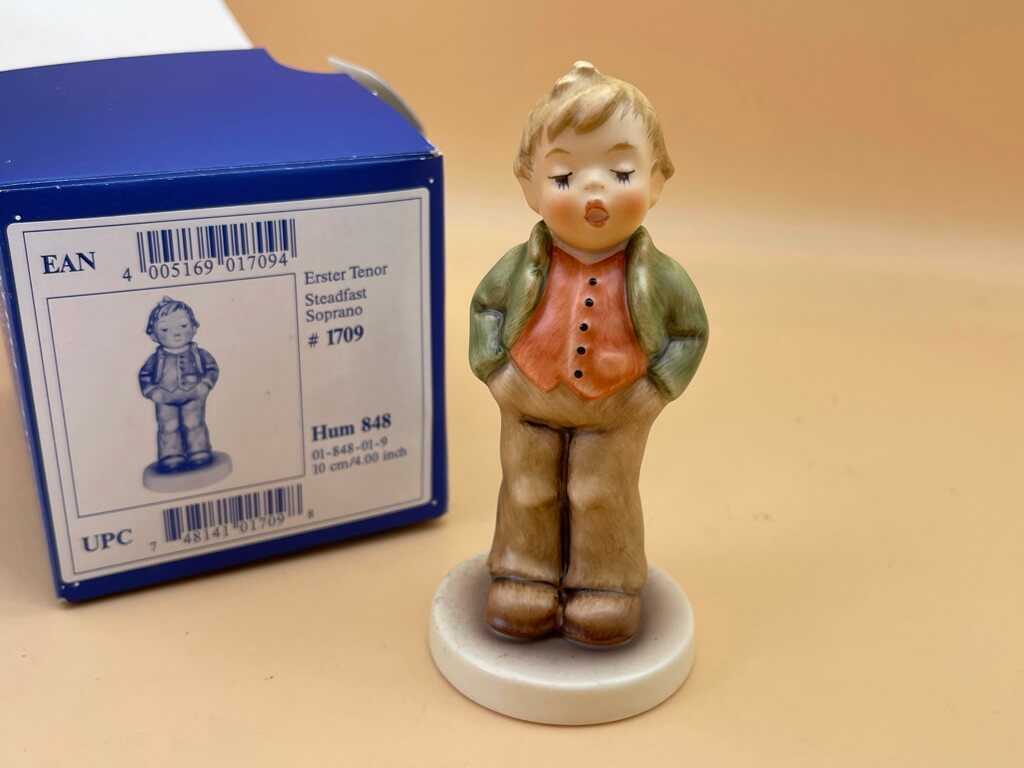 Hummel Figur 848 Erster Tenor 10 cm. 1 Wahl. mit Ovp - Top Zustand