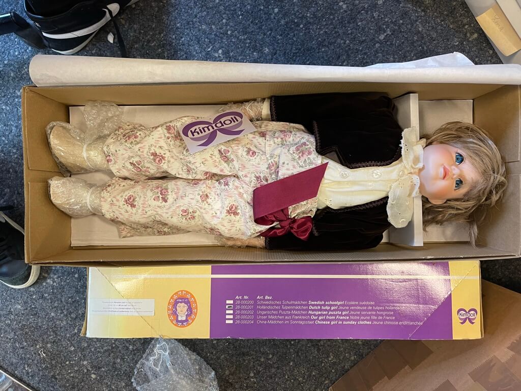 Künstlerpuppe Porzellan Puppe 60 cm. Top Zustand  