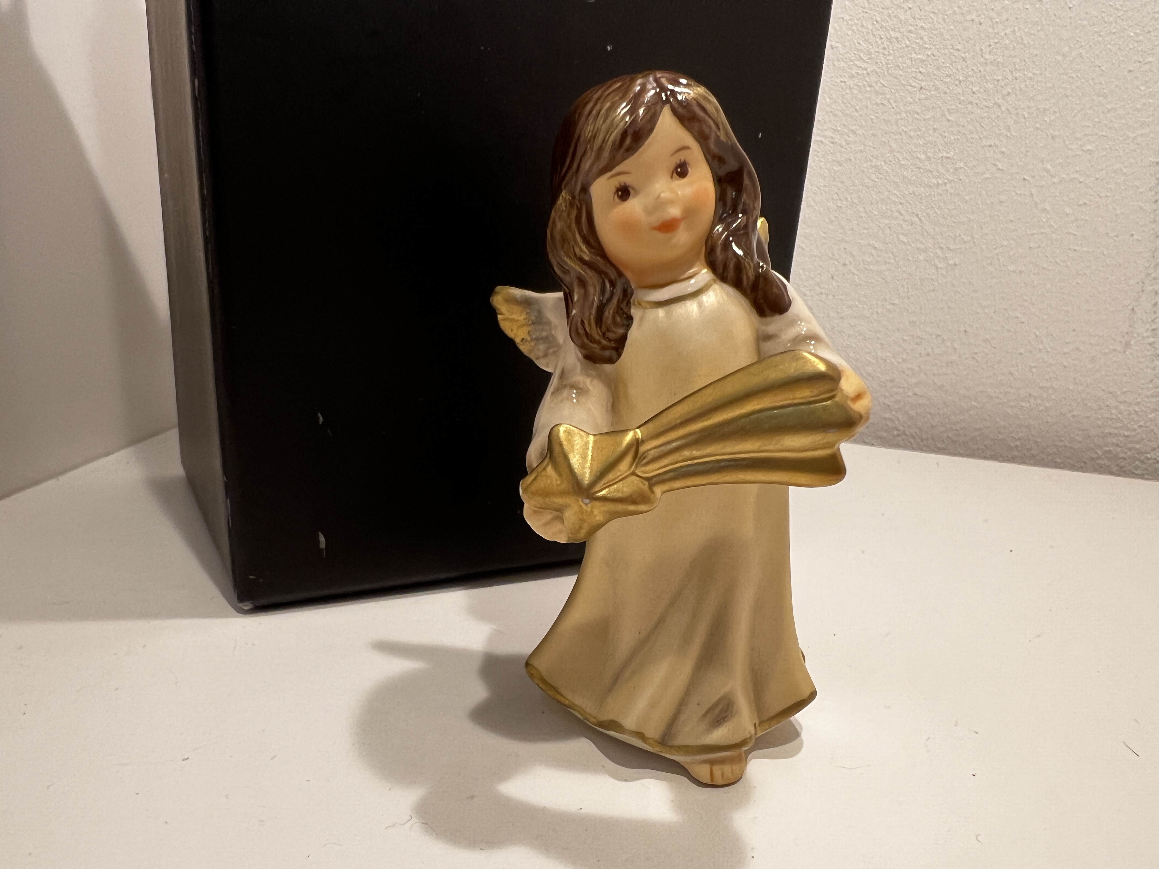 Goebel Engel Figur Porzellan 8,5 cm. Mit Ovp - Top Zustand  