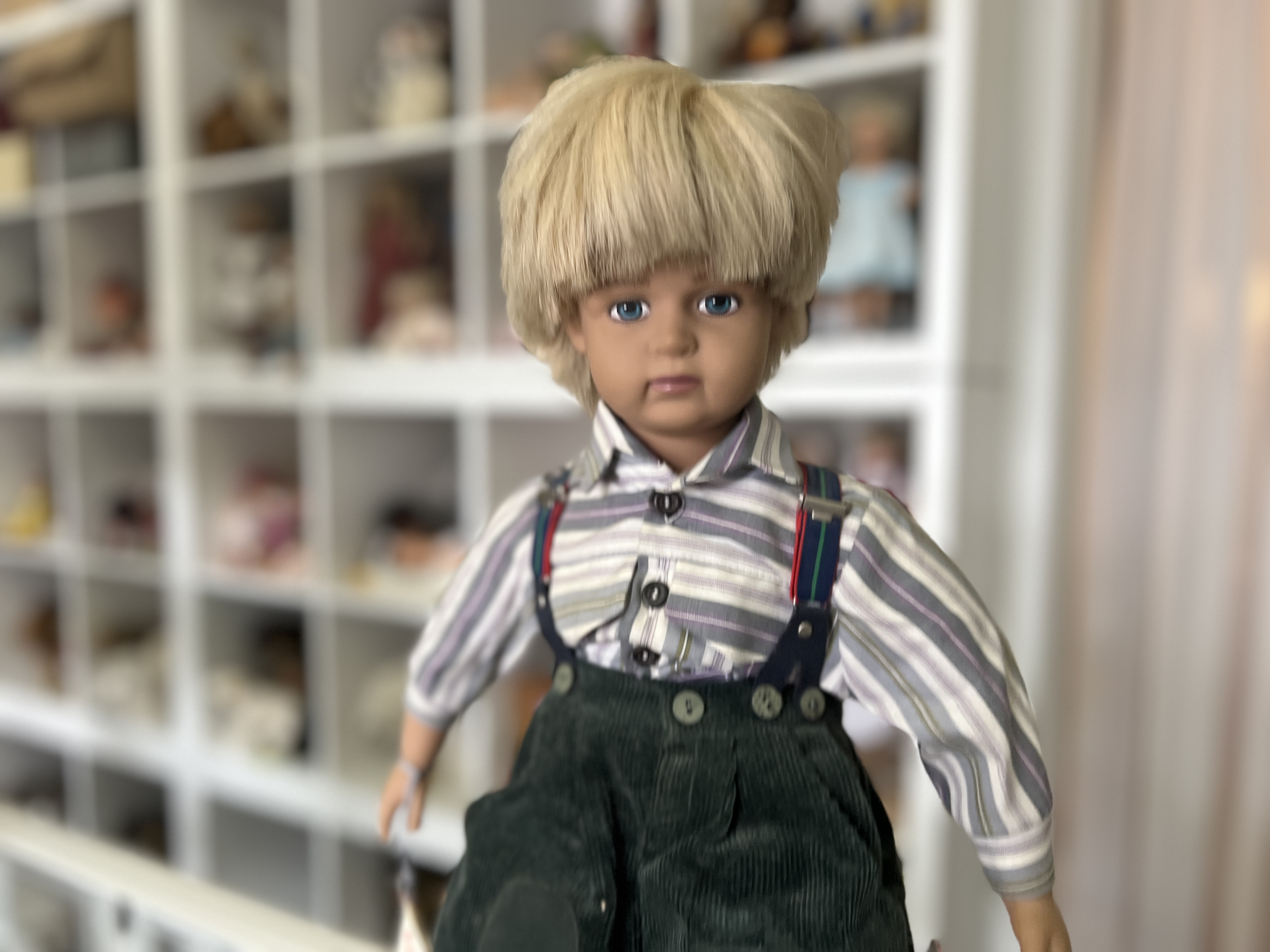 Sigikid Künstlerpuppe Vinyl Puppe 52 cm. Top Zustand  