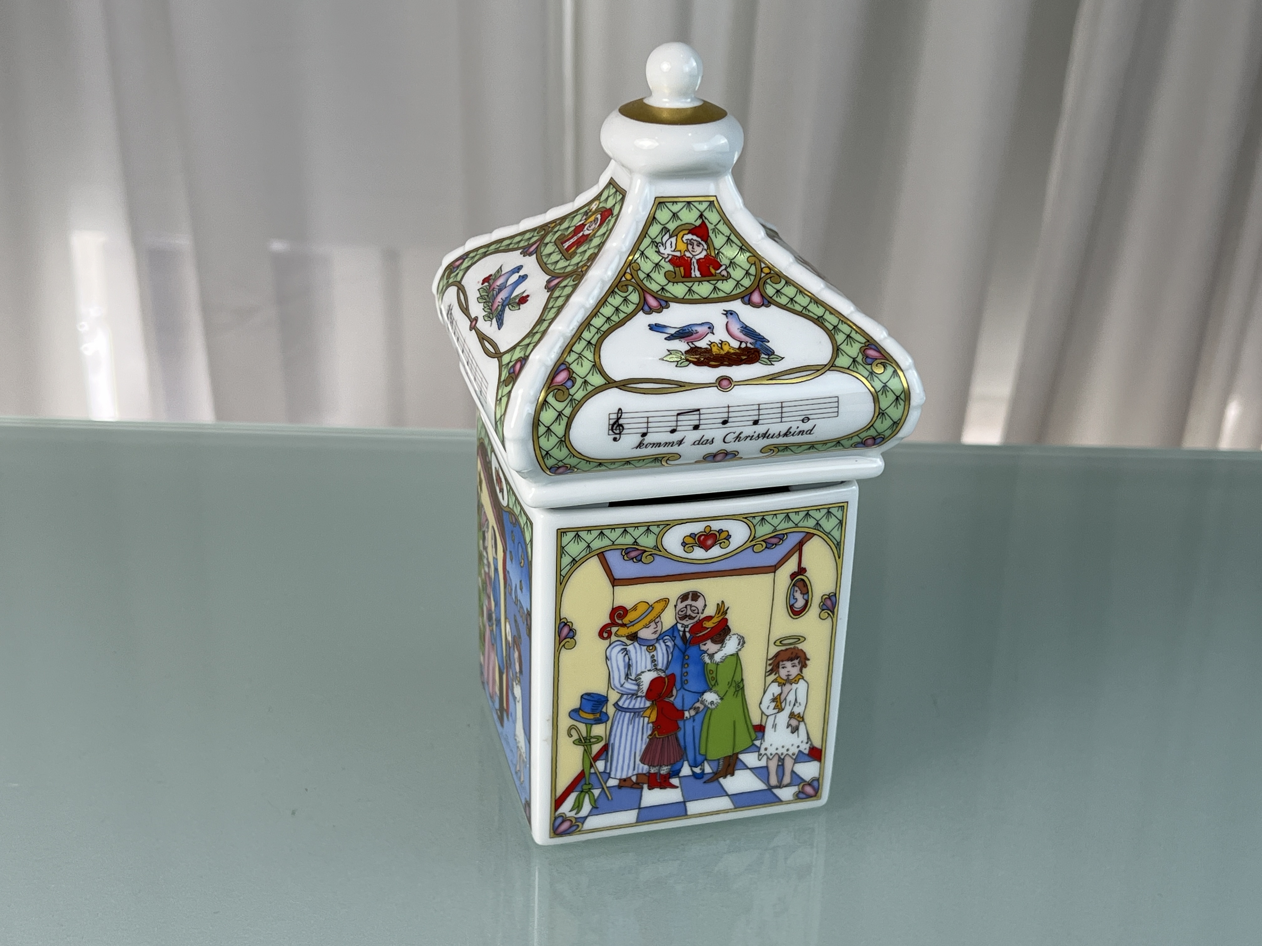 Hutschenreuther Porzellan 2003 Spieluhr 20 cm. 1 Wahl - Top Zustand  