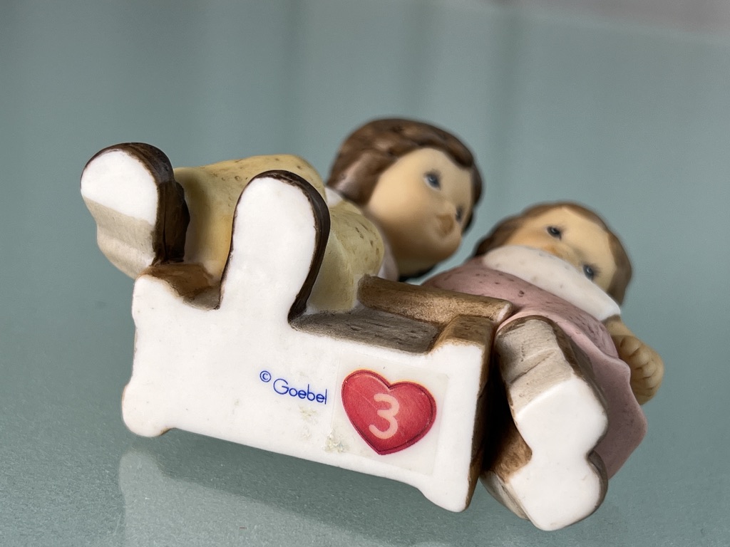 Goebel Figur Porzellan Nina und Marco 7 cm - Top Zustand. 