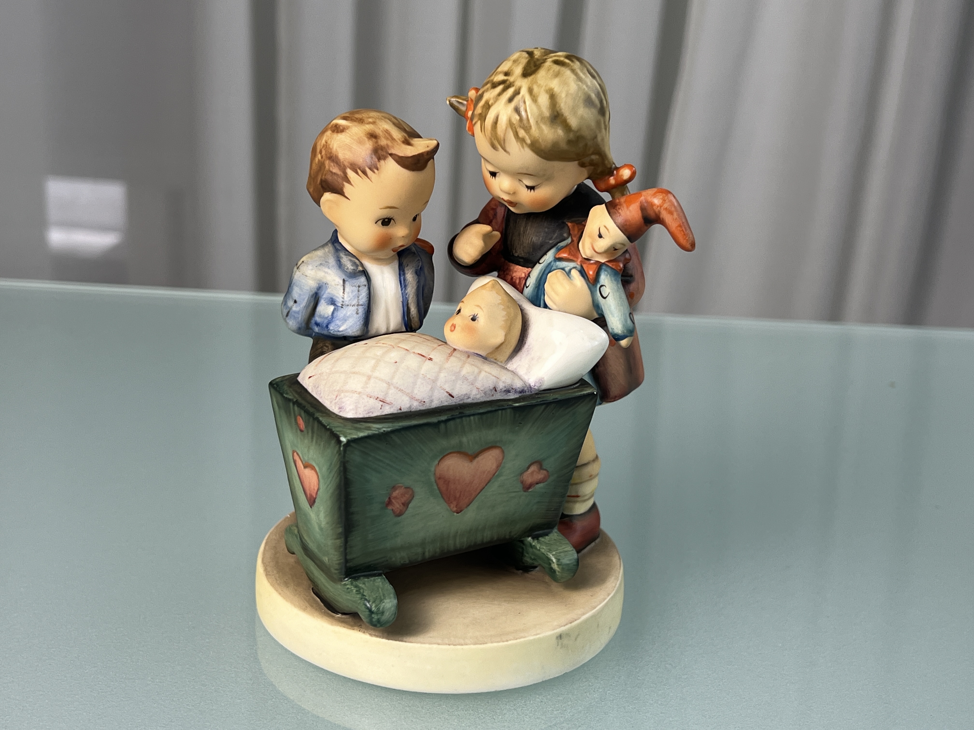  Hummel Figur 333 Das große Ereignis 14 cm. 1 Wahl - Top Zustand