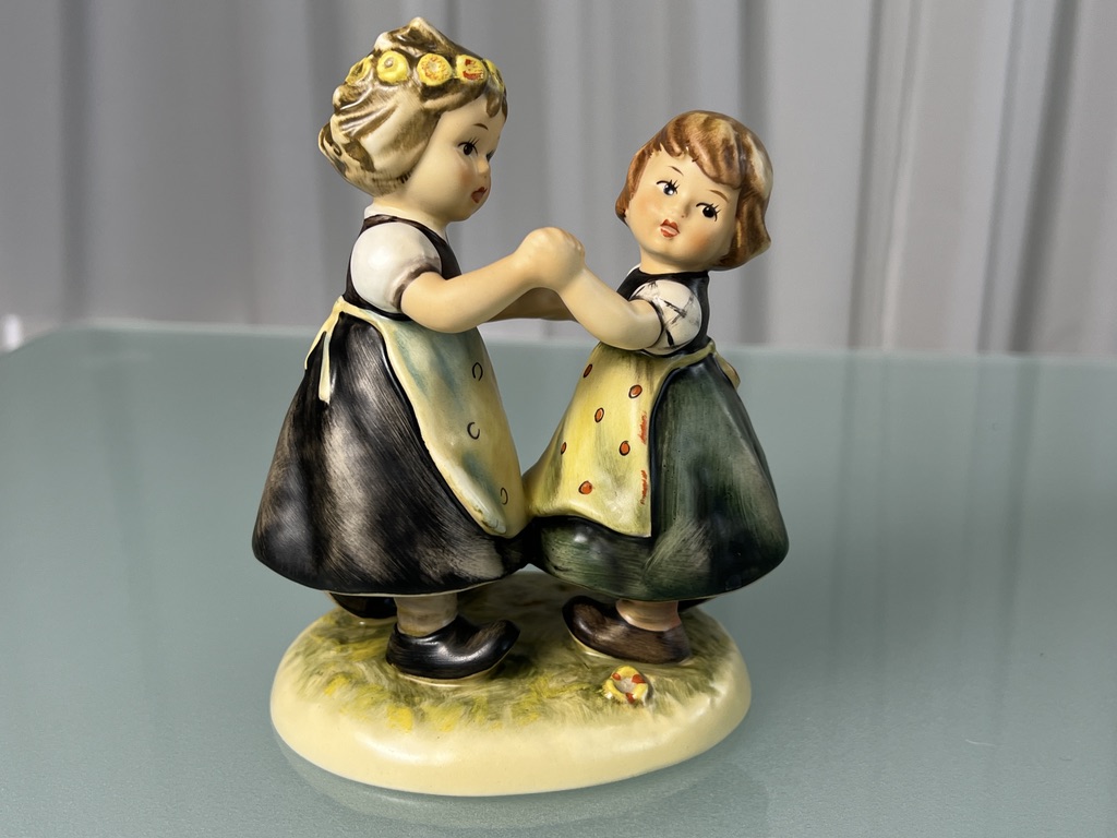  Hummel Figur 353/0 Sommertanz 13,5 cm. 1 Wahl. Top Zustand 