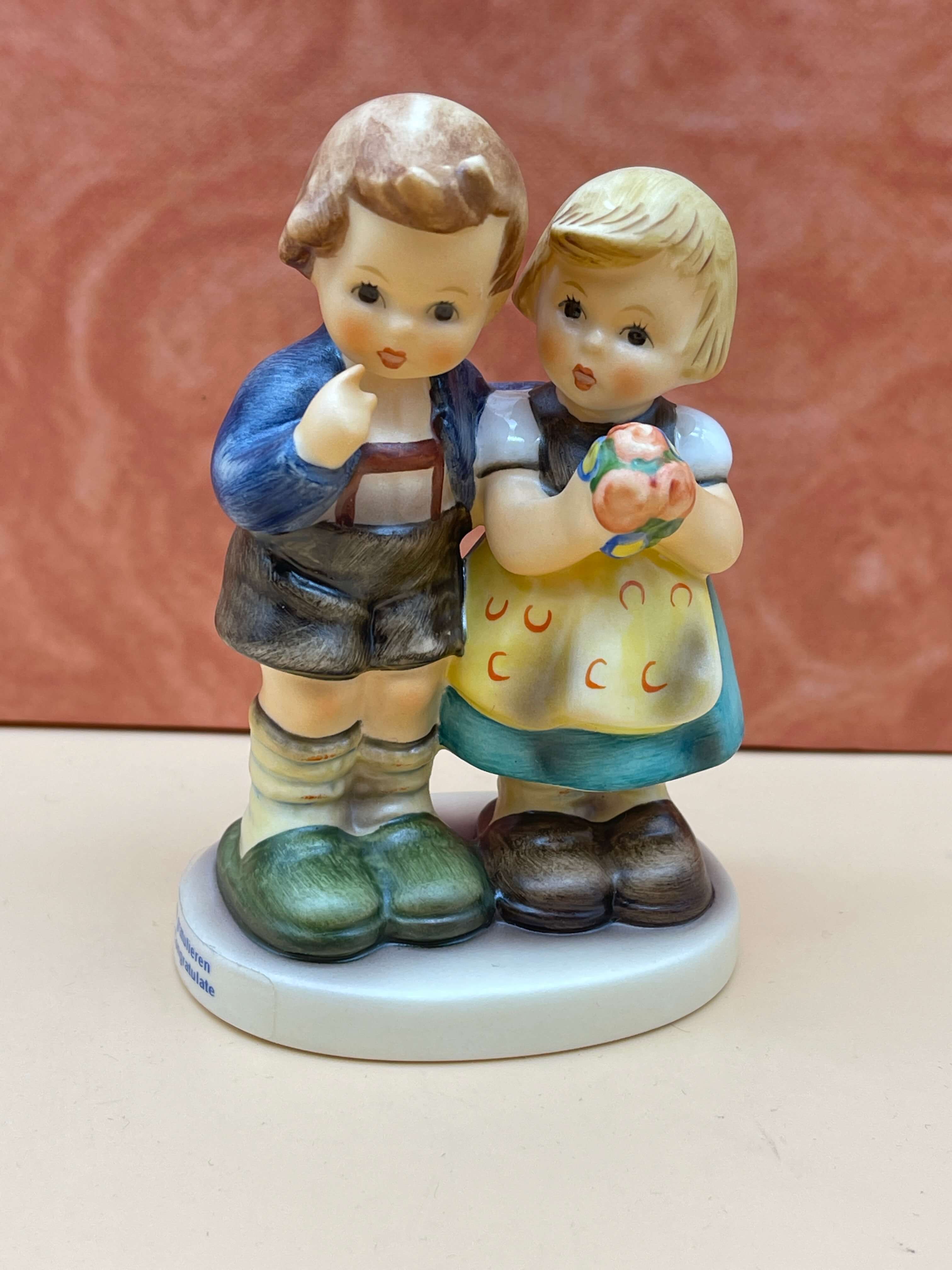  Hummel Figur 220 Wir Gratulieren 10 cm. 1 Wahl. Top Zustand.
