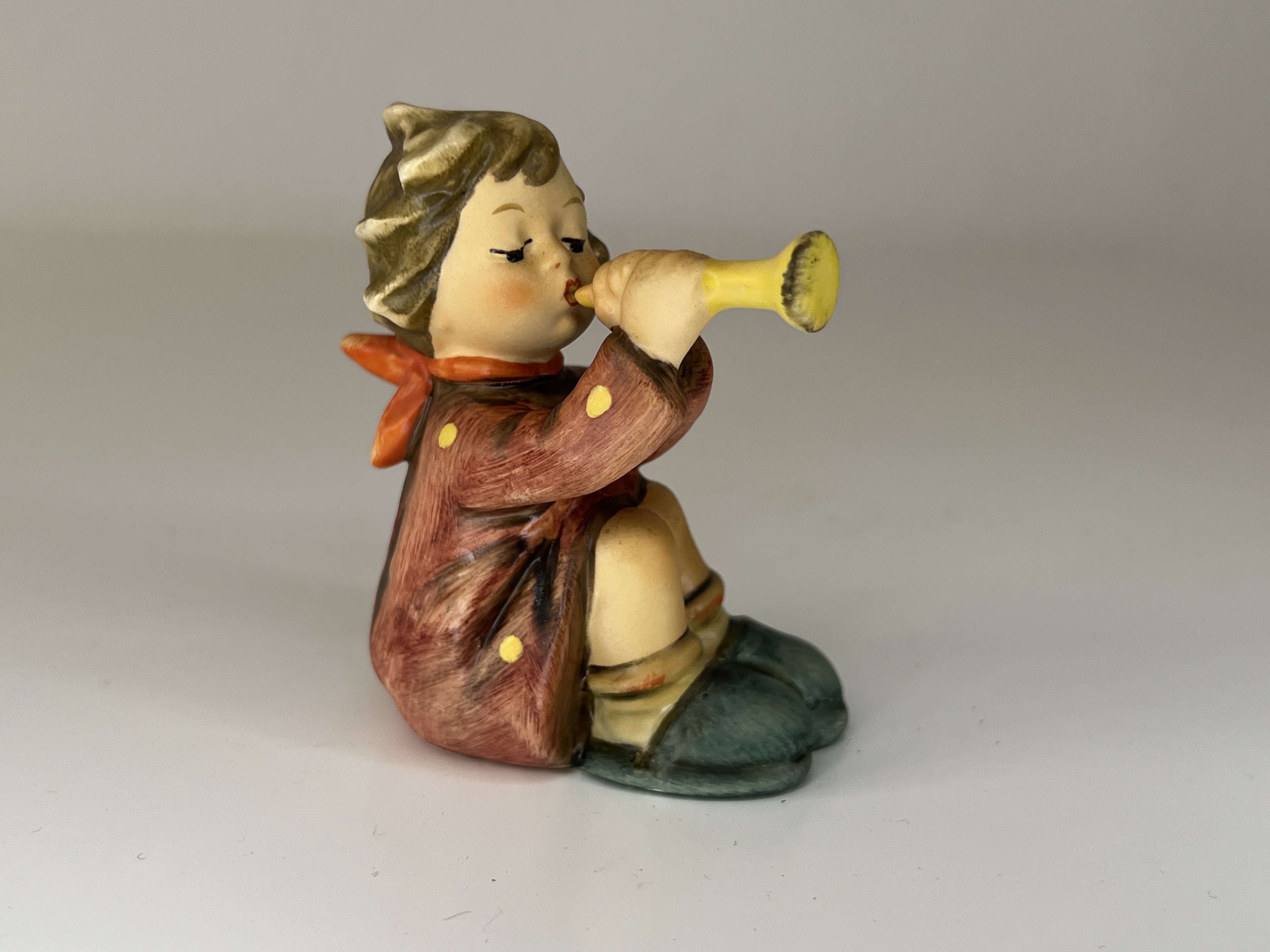 Hummel Figur 391 Die kleine Trompeterin 7 cm. 1 Wahl. Top Zustand  
