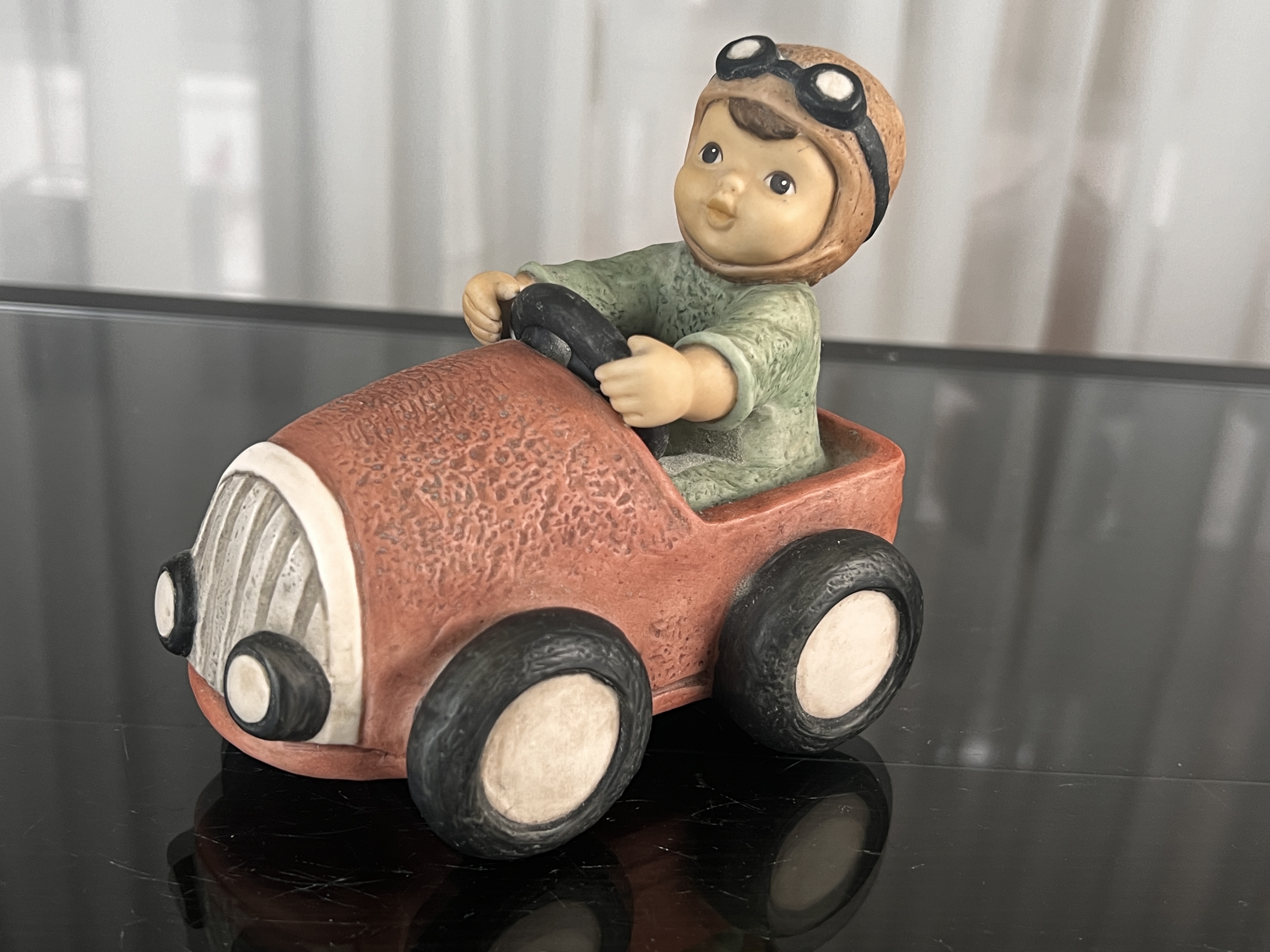  Goebel Figur Nina Marco 12 cm - 1 Wahl. Top Zustand