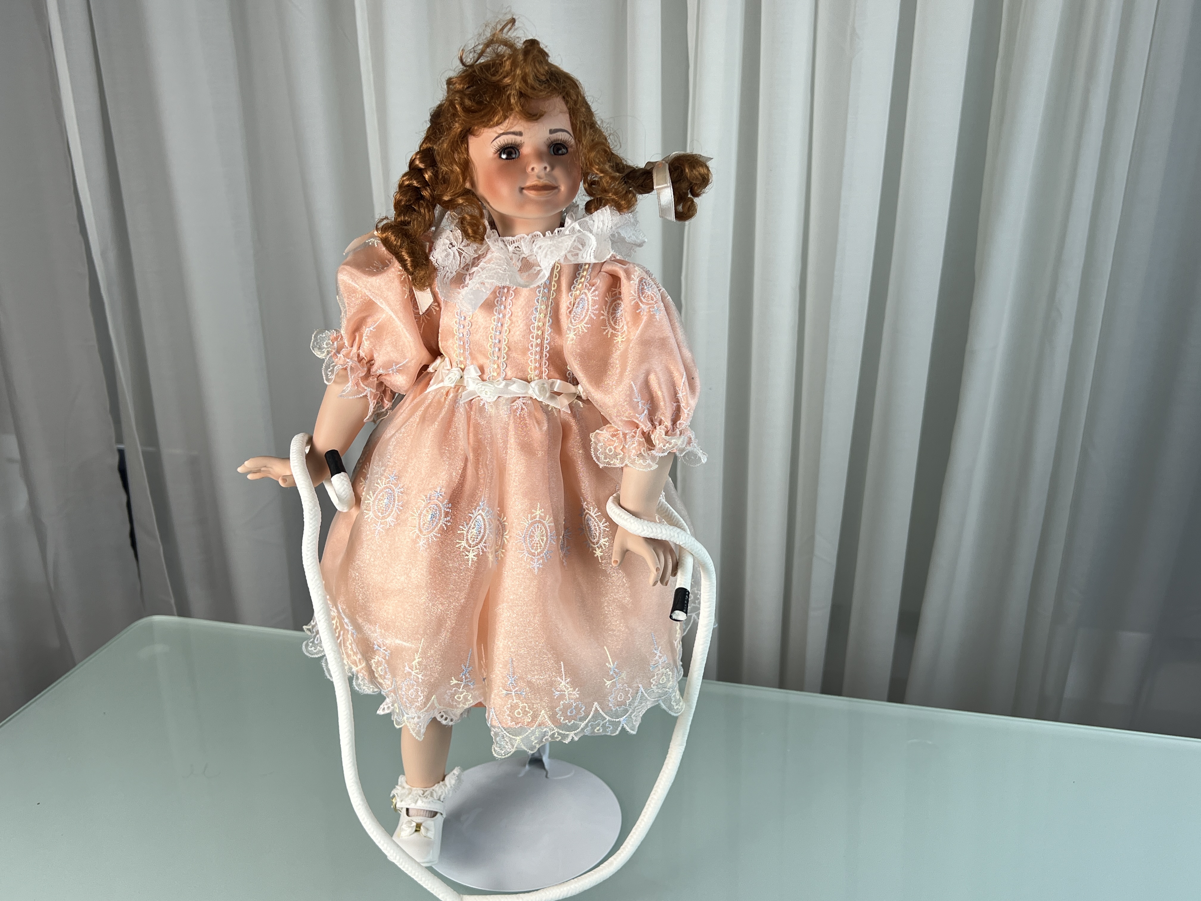 Margot Nögel Künstlerpuppe Porzellan Puppe 52 cm. Top Zustand    