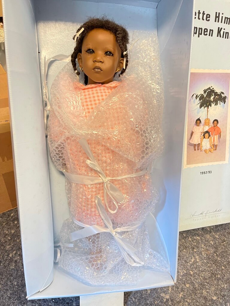 Annette Himstedt Puppe Sanga 59 cm. Top Zustand 
