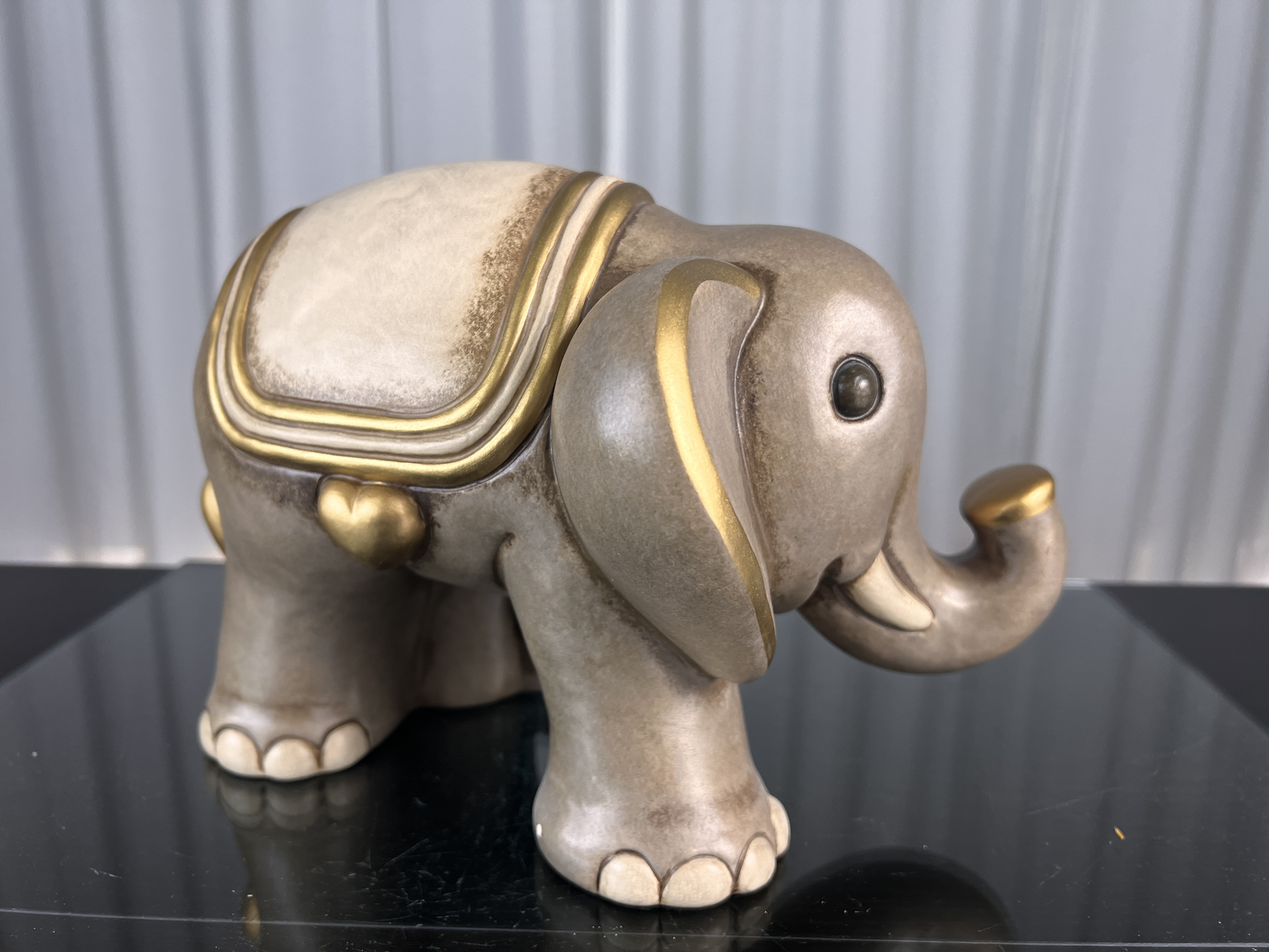 Thun Figur Elefant 19 cm. - 1 Wahl - Top Zustand. 