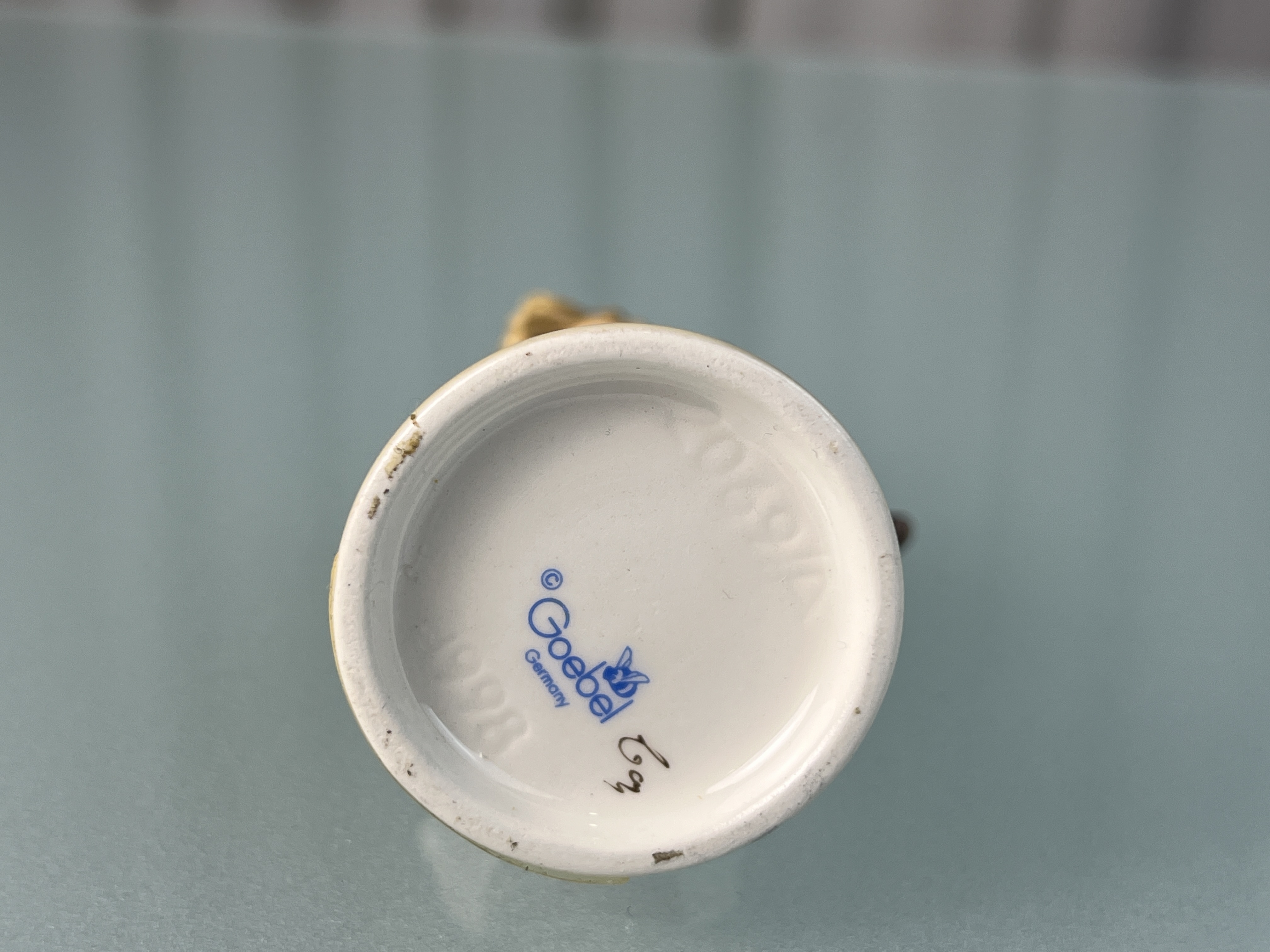 Hummel Figur 2069/A Mein kleiner Freund aus Plüsch 9 cm. 1 Wahl. Top Zustand.  