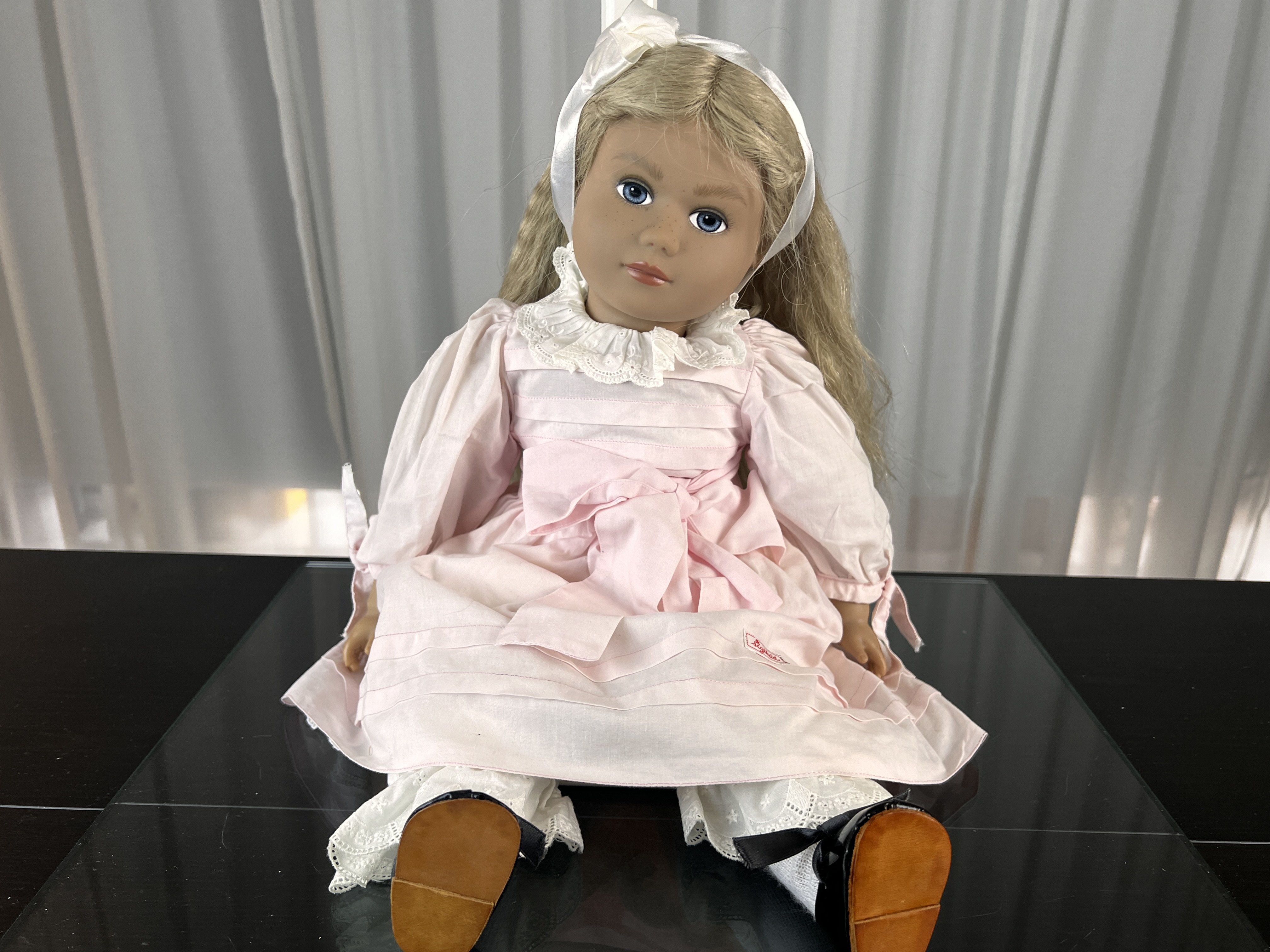 Sigikid Künstlerpuppe Vinyl Puppe 47 cm. Top Zustand   