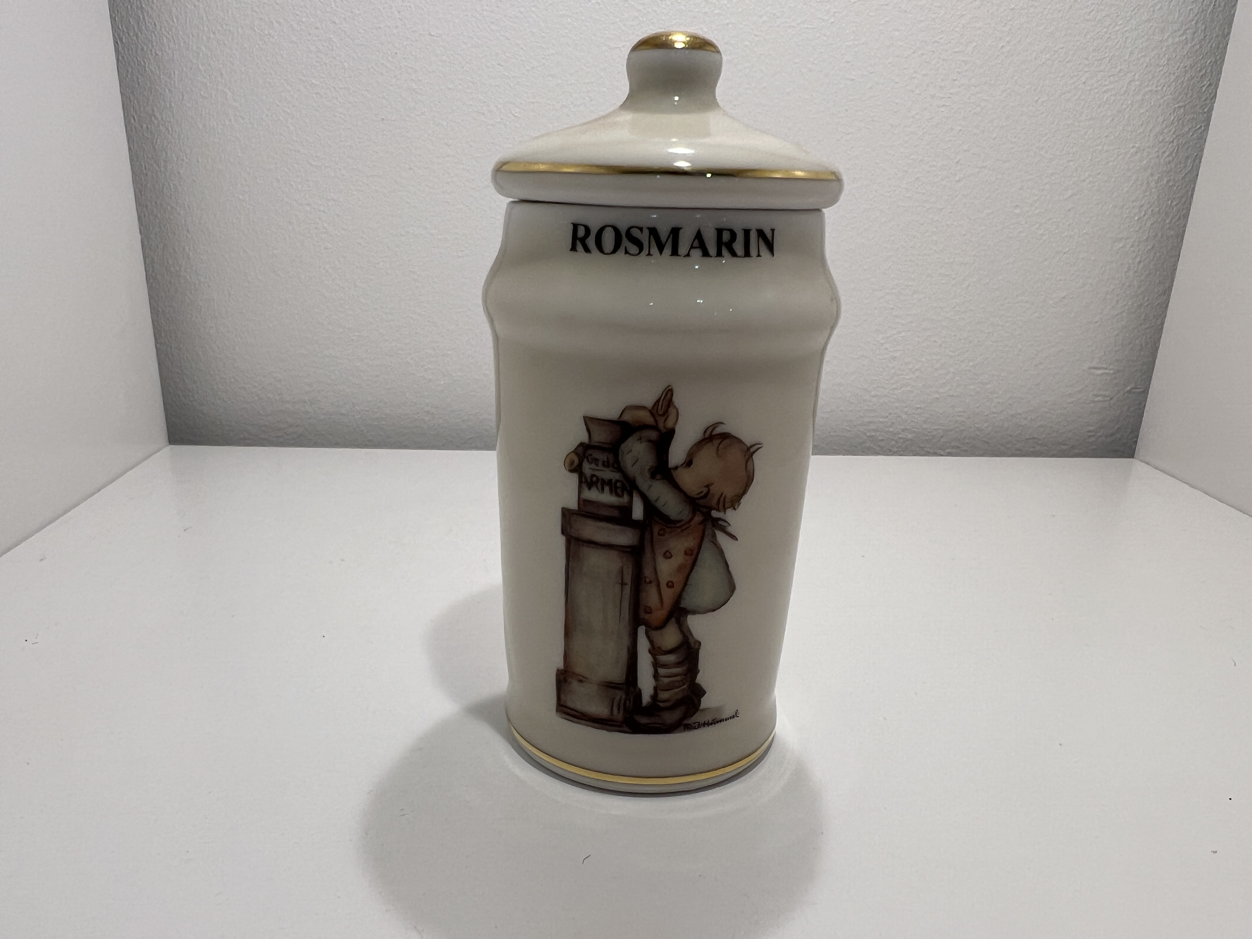 M.I. Hummel Gewürzdose 11 cm. 1 Wahl - Top Zustand   