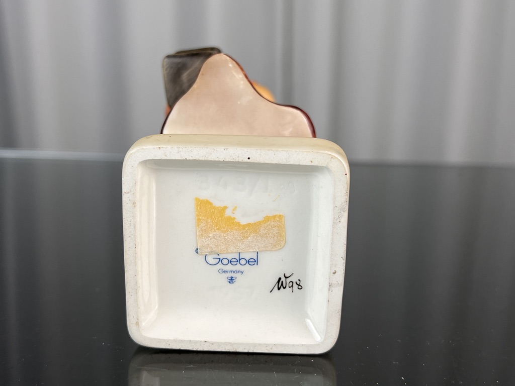 Hummel Figur 343/I Weihnachtslied 16 cm. 1 Wahl Top Zustand