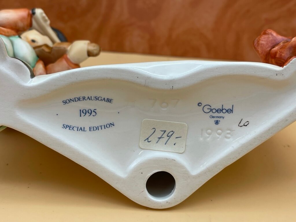  Hummel Figur 767 Händlerschild / Aufsteller 14 cm. 1 Wahl Top Zustand.