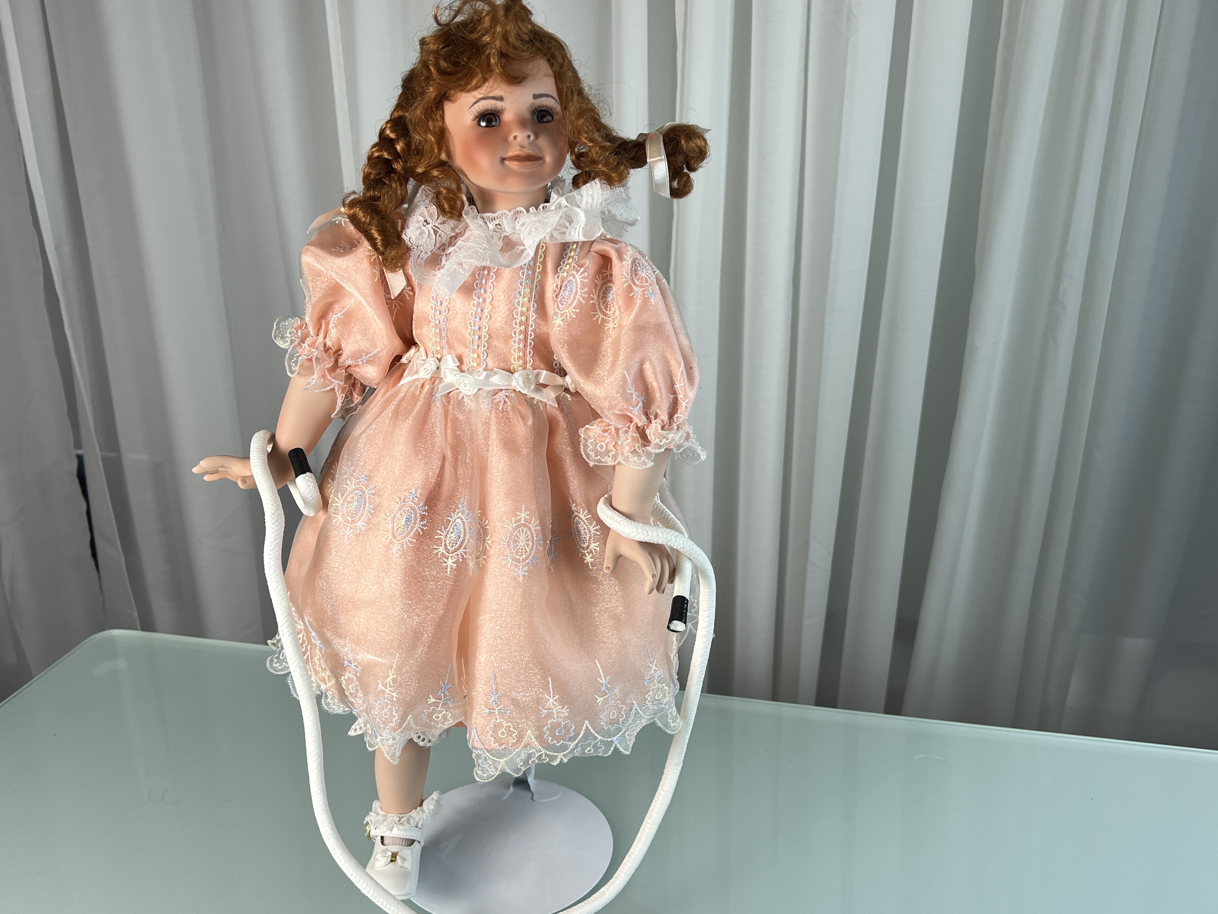 Margot Nögel Künstlerpuppe Porzellan Puppe 52 cm. Top Zustand    