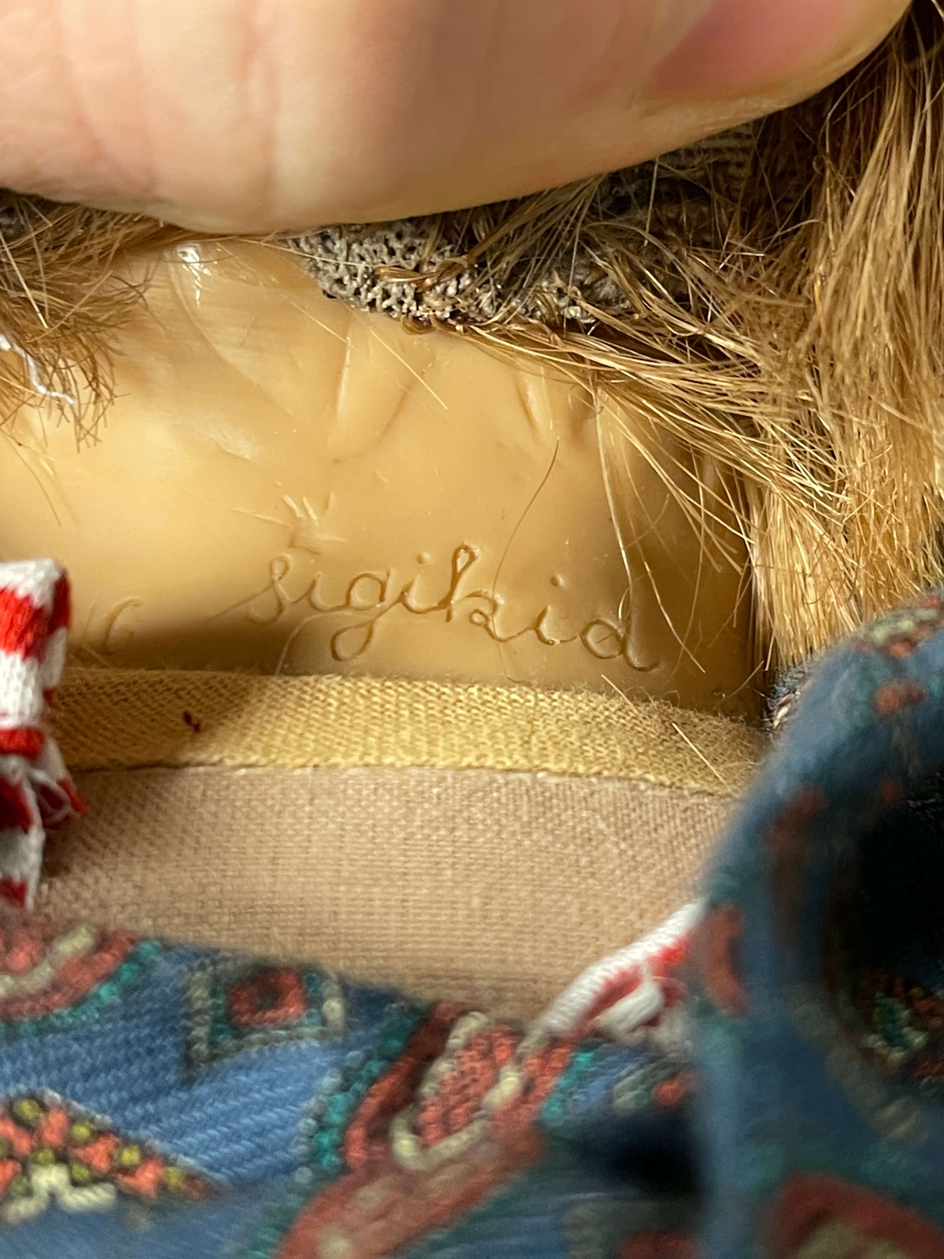 Sigikid Künstlerpuppe Vinyl Puppe 54 cm. Top Zustand 