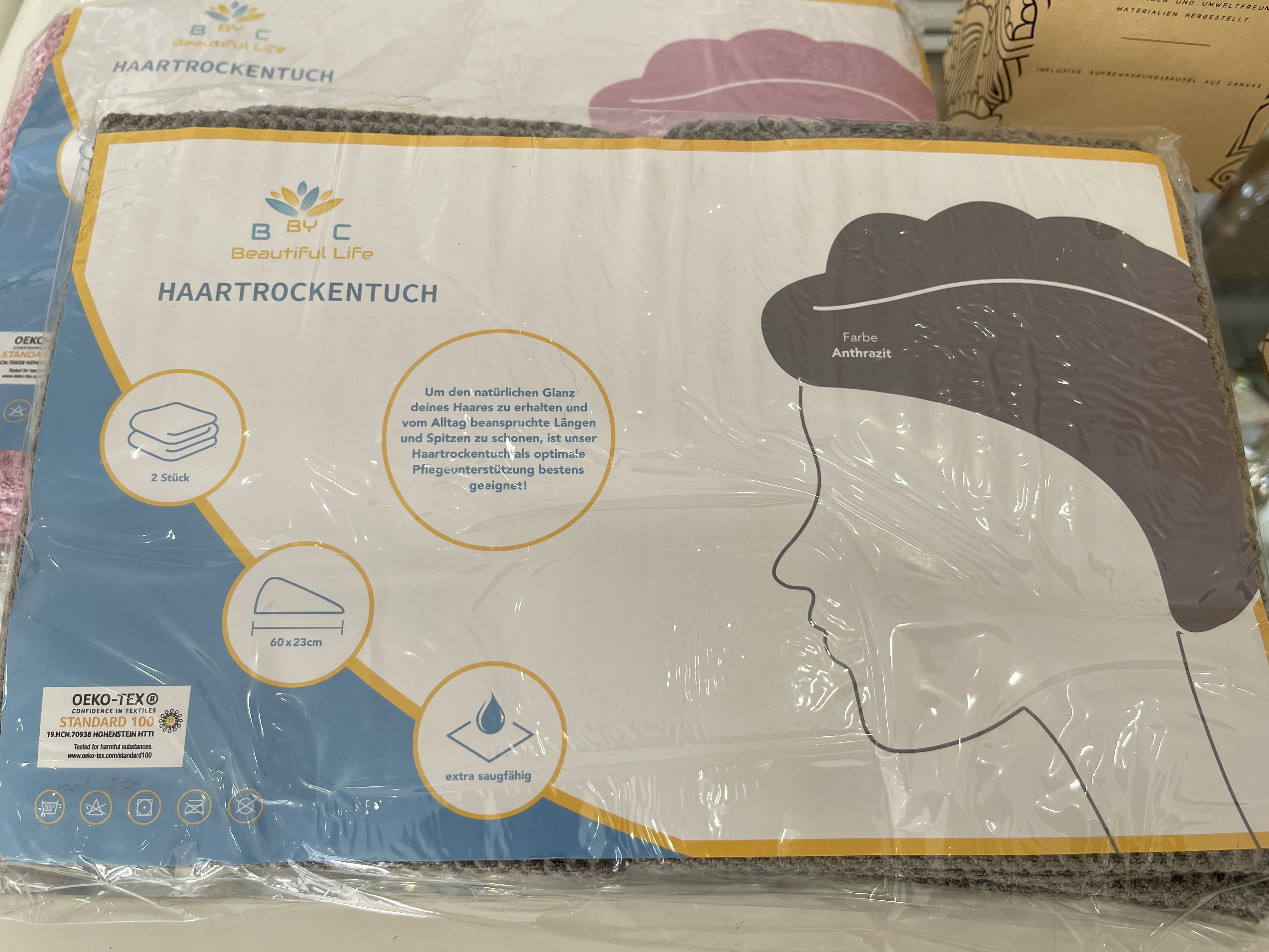 Beauty Set 8 x Haartrockentuch + 3 x Körperbürste. Neuware !