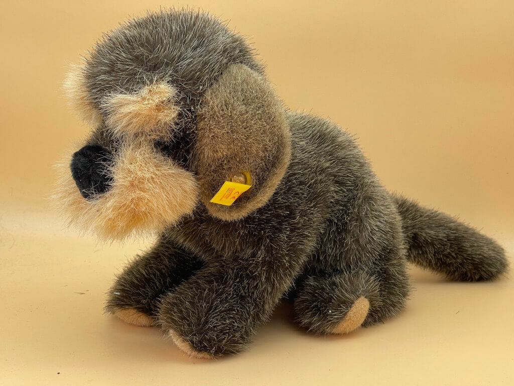 Steiff Tier 078699 Hund Bobby Höhe: 20 cm. Länge: 41 cm.  Top Zustand 