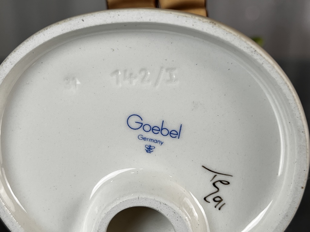 Hummel Figur 142/I Herbst 15,3 cm. 2 Wahl. Top Zustand