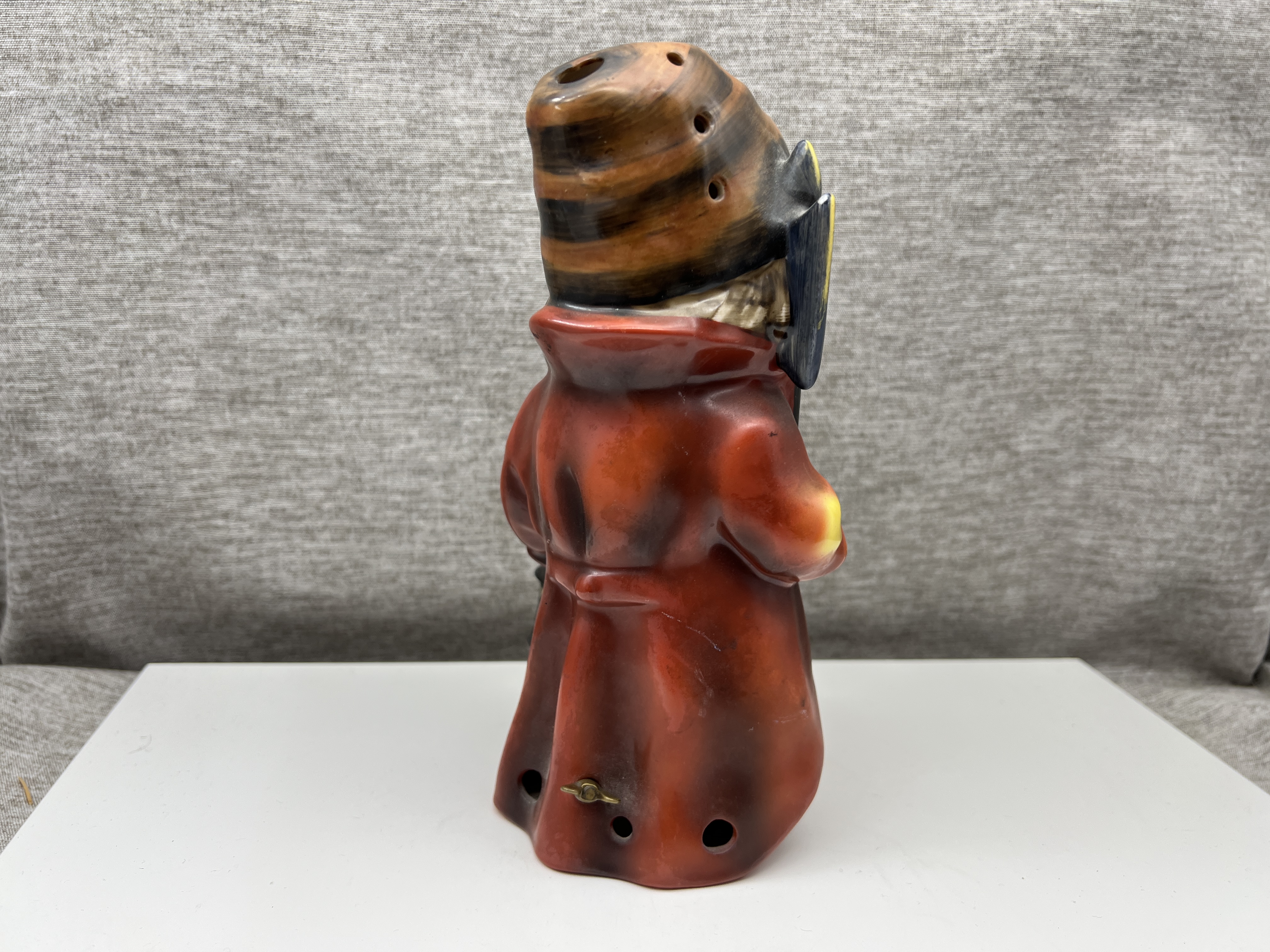 Goebel Figur Rauchverzehrer 21 cm. 1 Wahl Top Zustand.    
