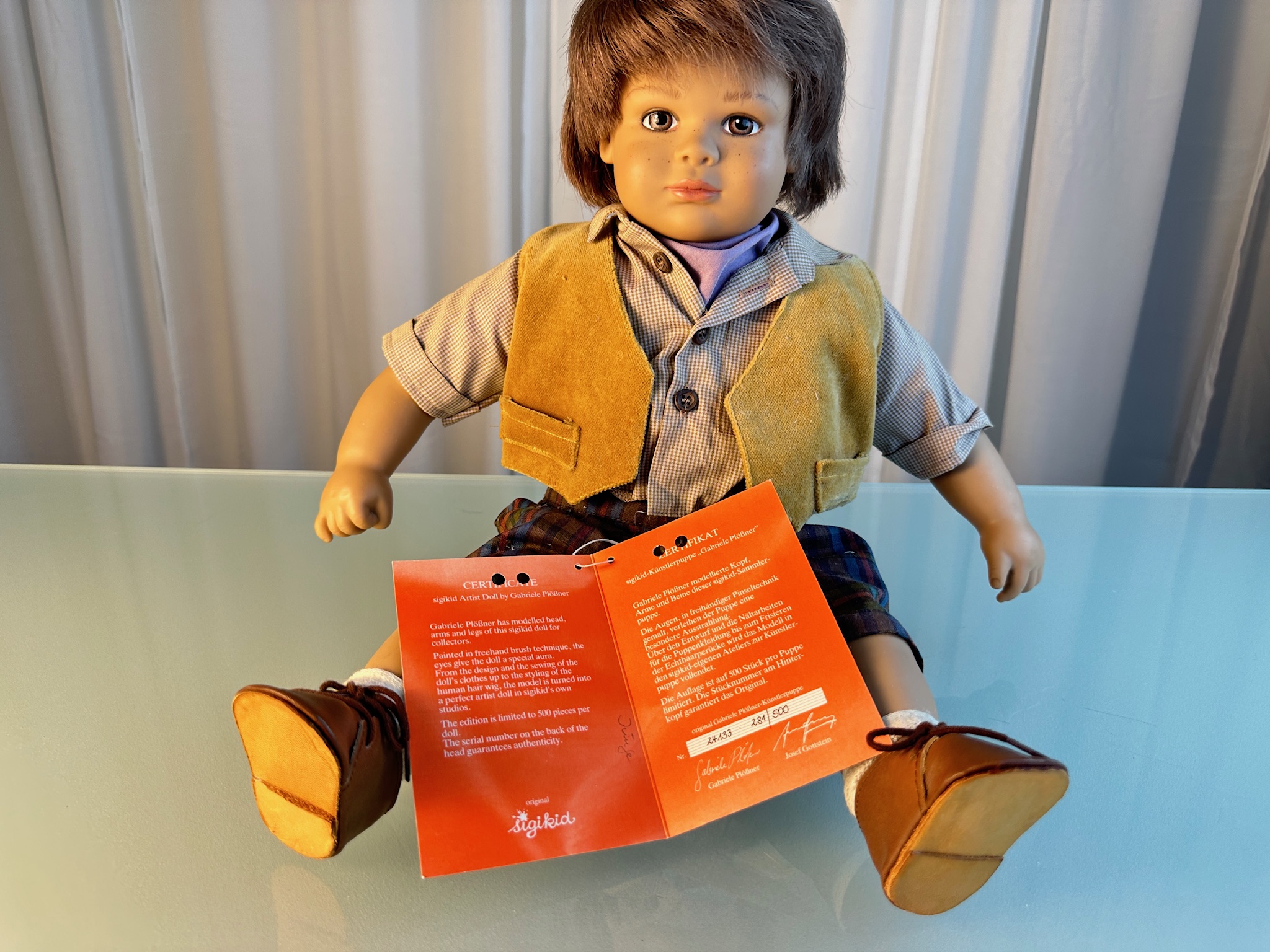 Sigikid Gabriele Plößner Künstlerpuppe Vinyl Puppe 48 cm. Top Zustand 