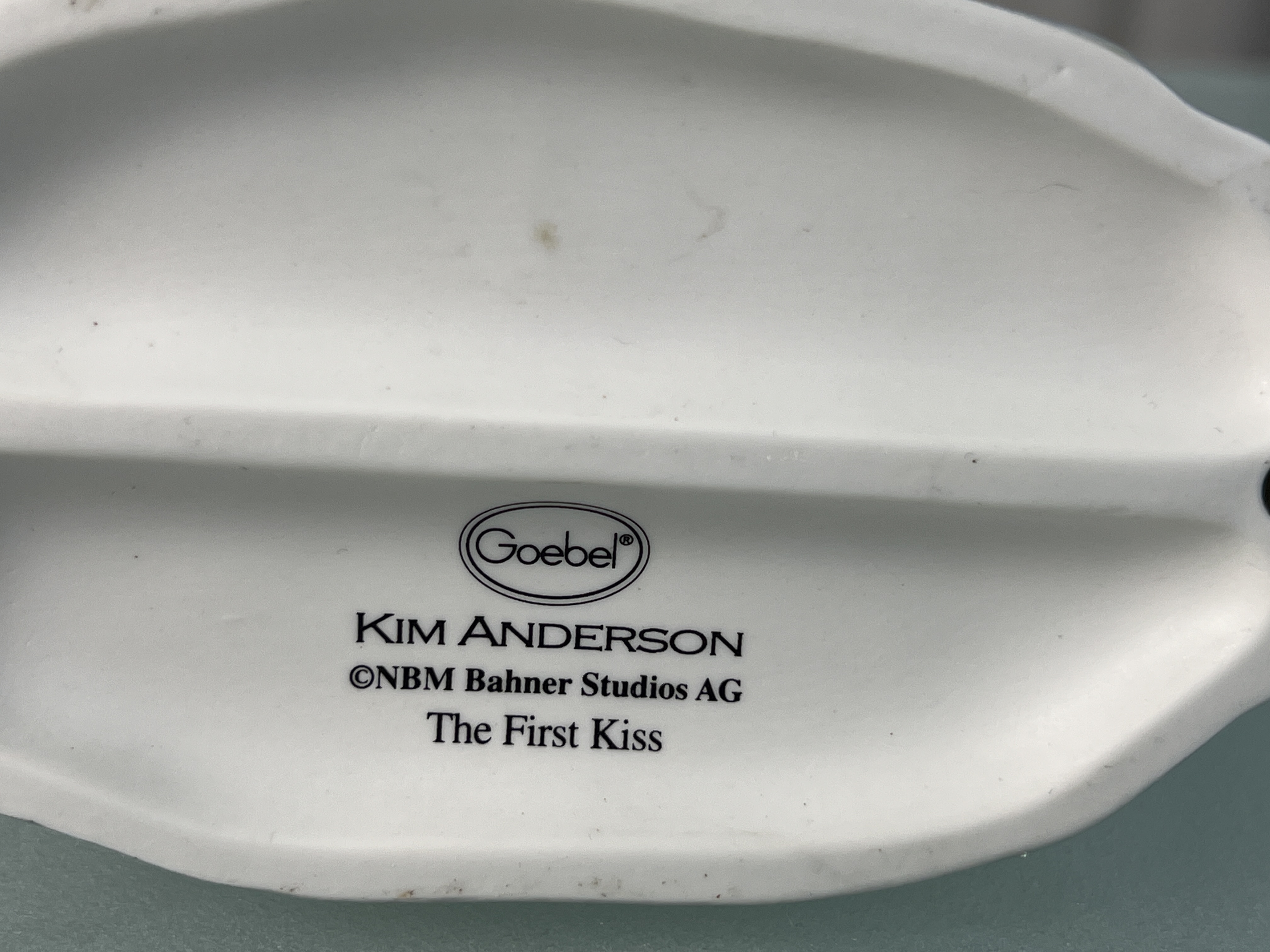 Goebel Figur Kim Anderson First Kiss 15 cm 1 Wahl - Top Zustand. 