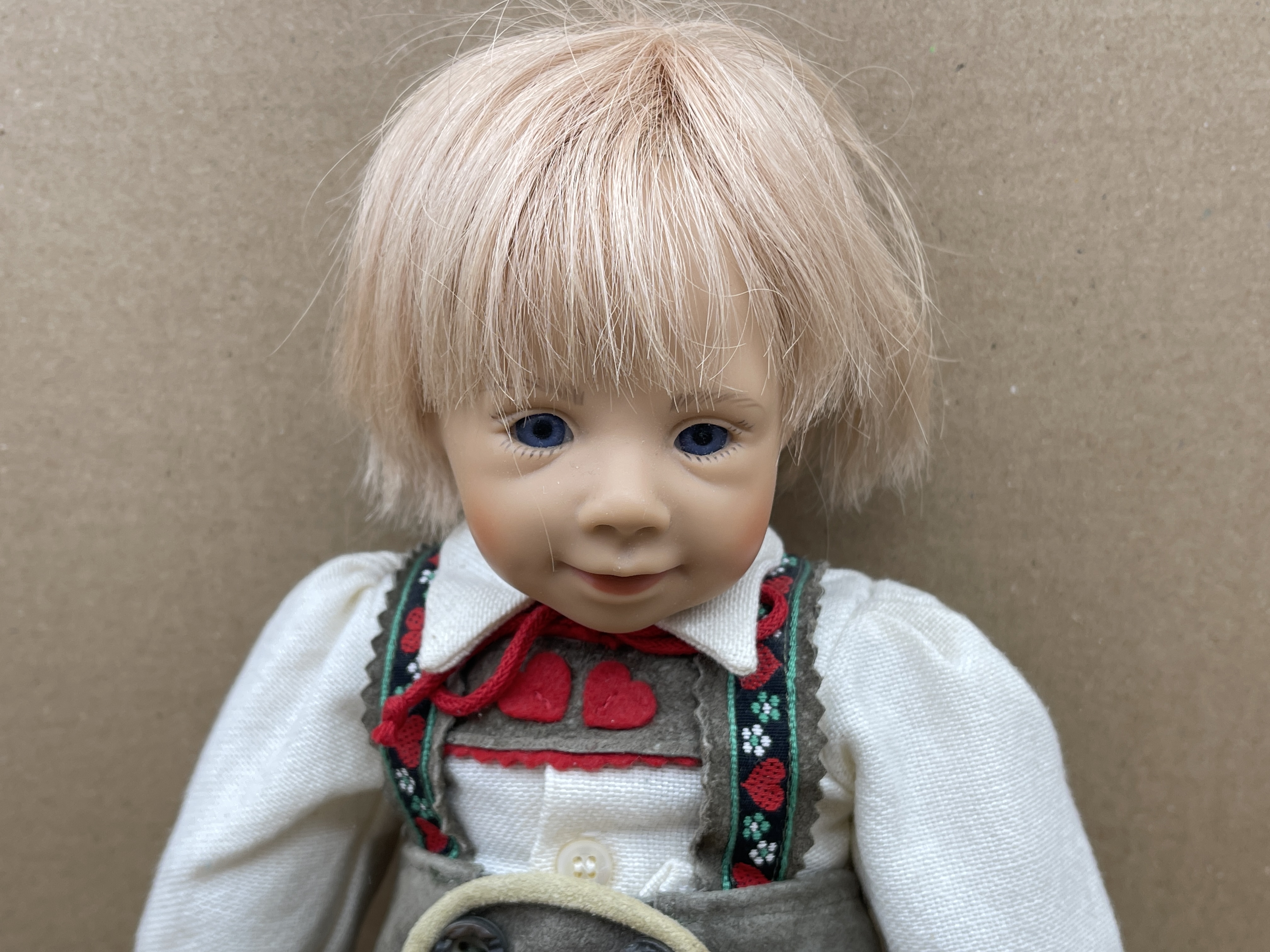 Schildkrötpuppe Evelyn Pfaffendorf Vinyl Puppe 33 cm. Top Zustand 