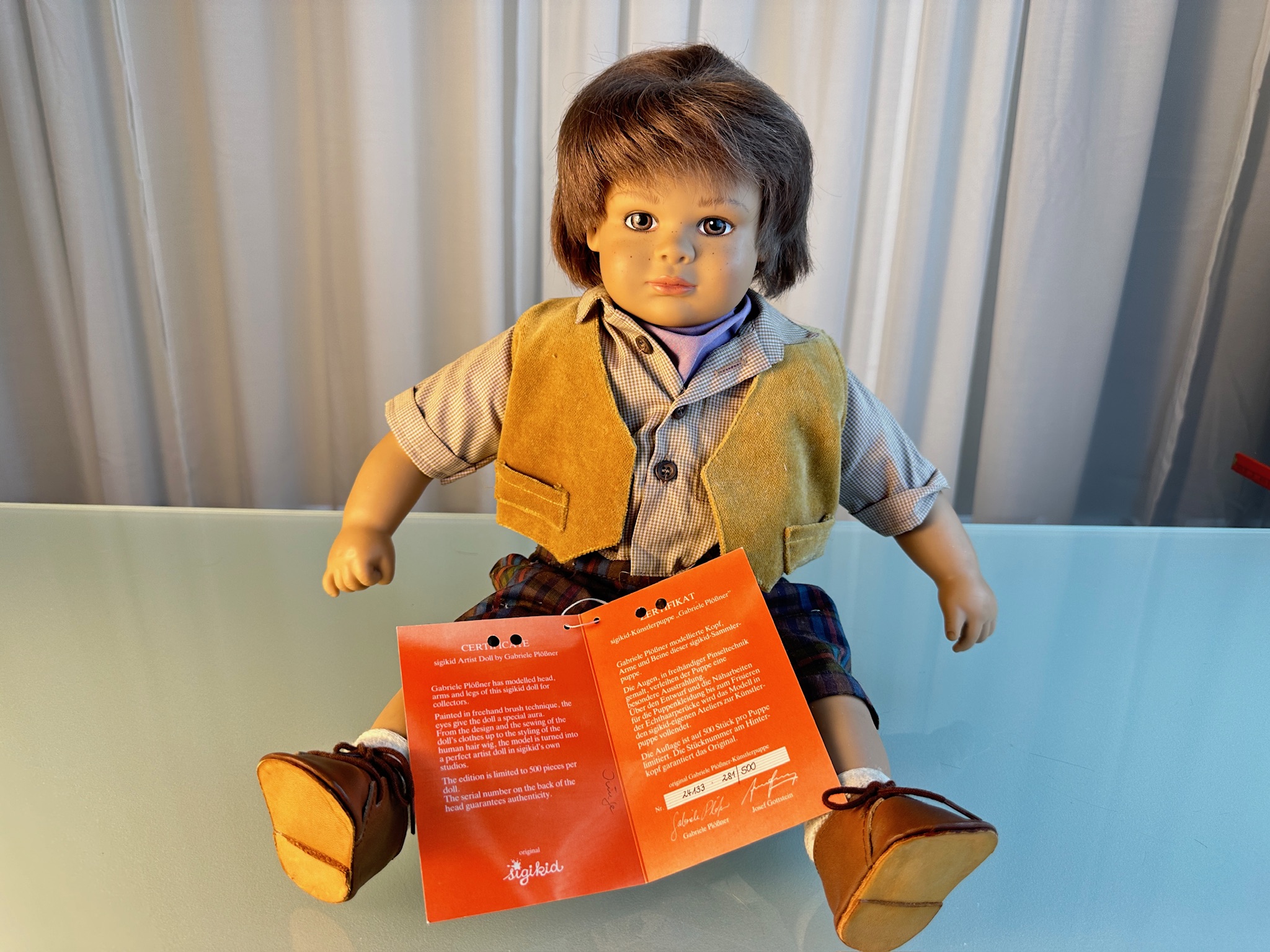 Sigikid Gabriele Plößner Künstlerpuppe Vinyl Puppe 48 cm. Top Zustand 